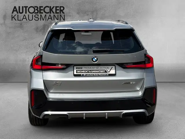 BMW X1 view 6