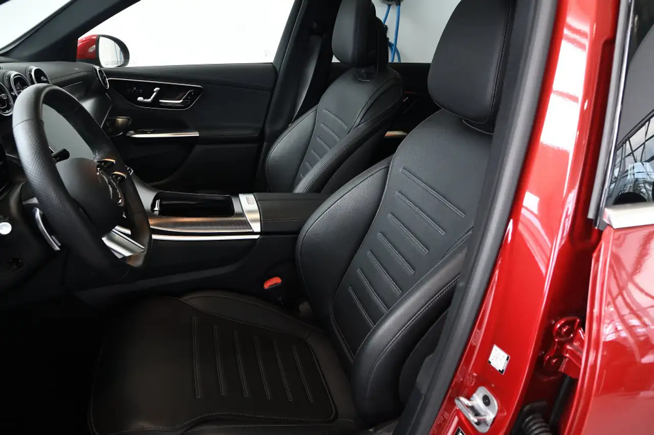 Mercedes-Benz GLC снимка Mercedes-Benz GLC