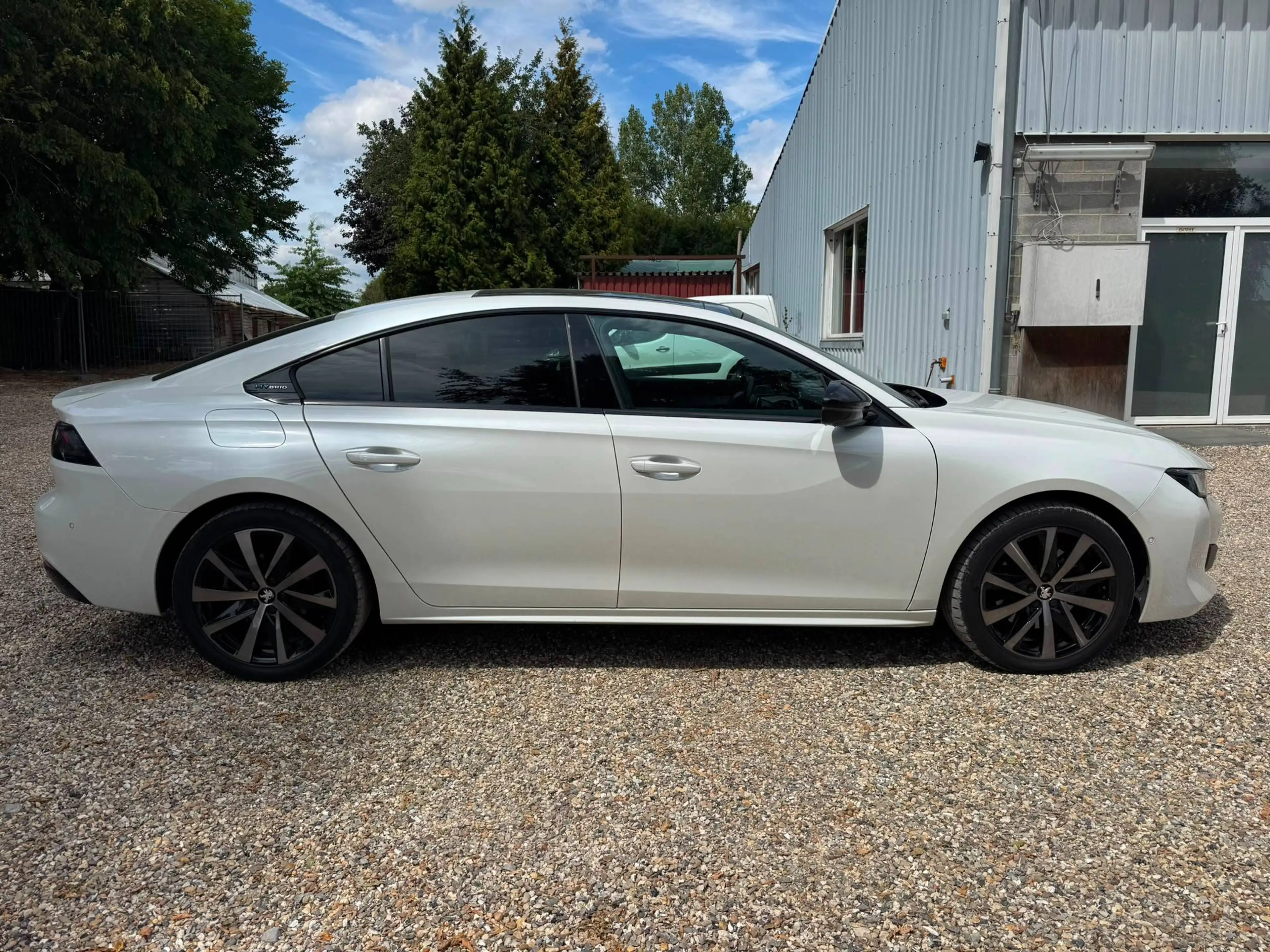 Peugeot 508 508 1.6 PHEV GT Toit Ouvrant/Cuir Rouge/Focal/Caméra — photo 4