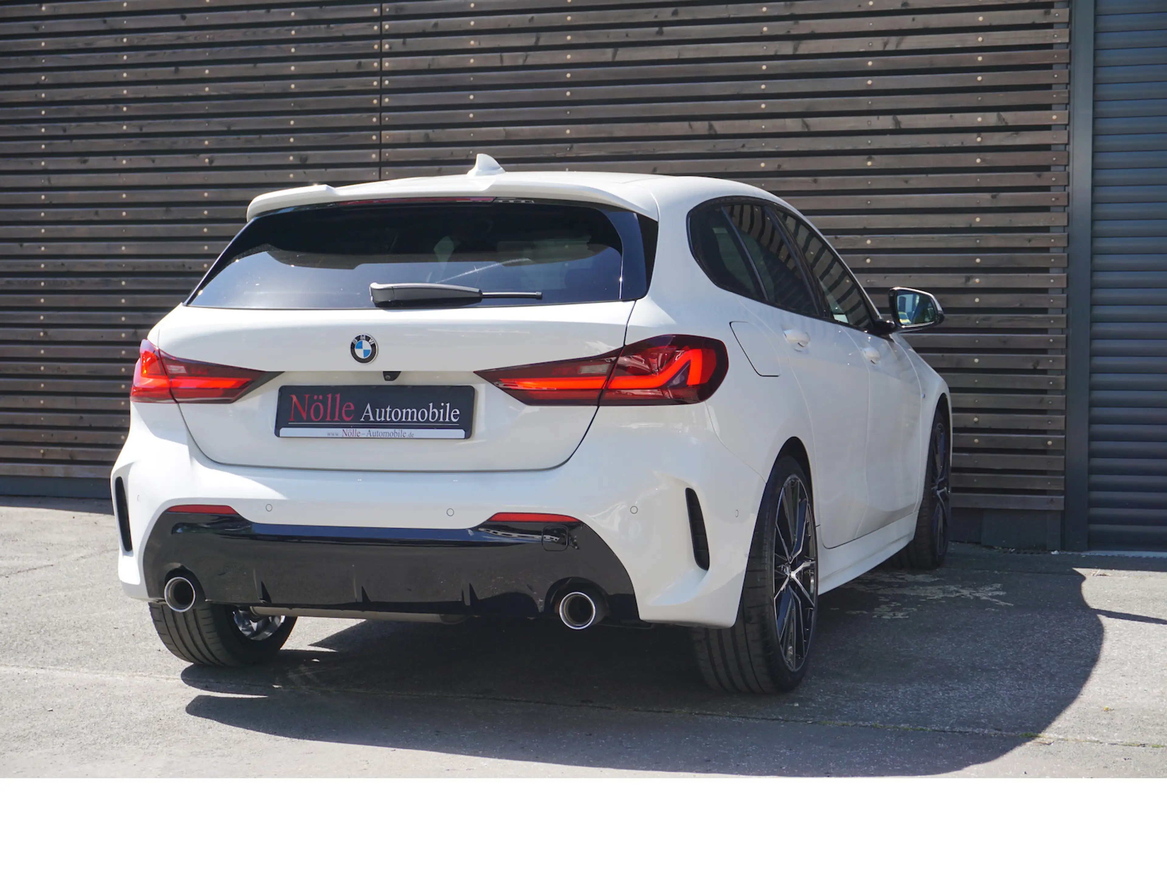 BMW 120 120d xDrive M-Sport HuD LED Navi Autom HiFi — photo 6