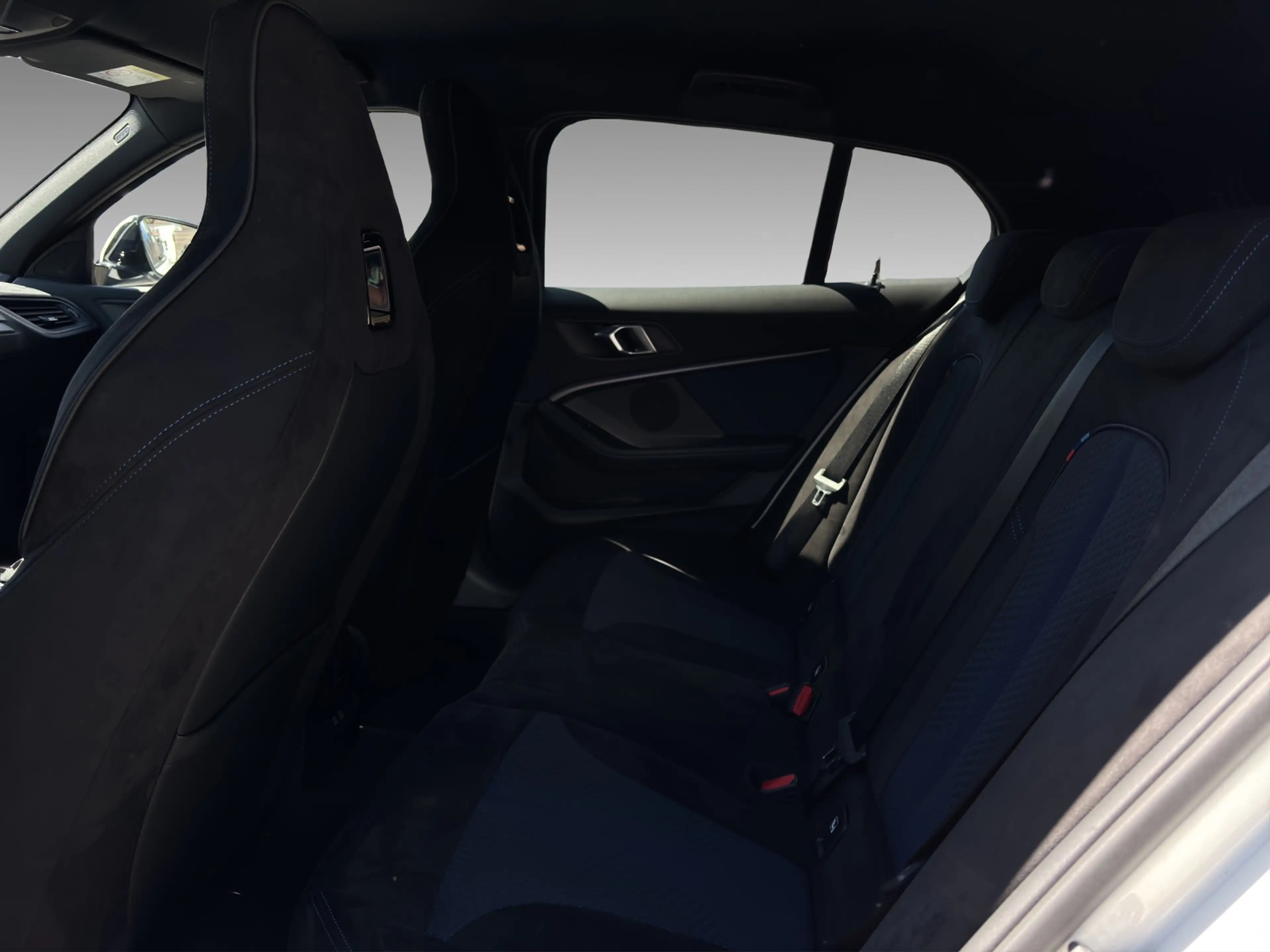 BMW 120 120d xDrive M-Sport HuD LED Navi Autom HiFi — photo 15