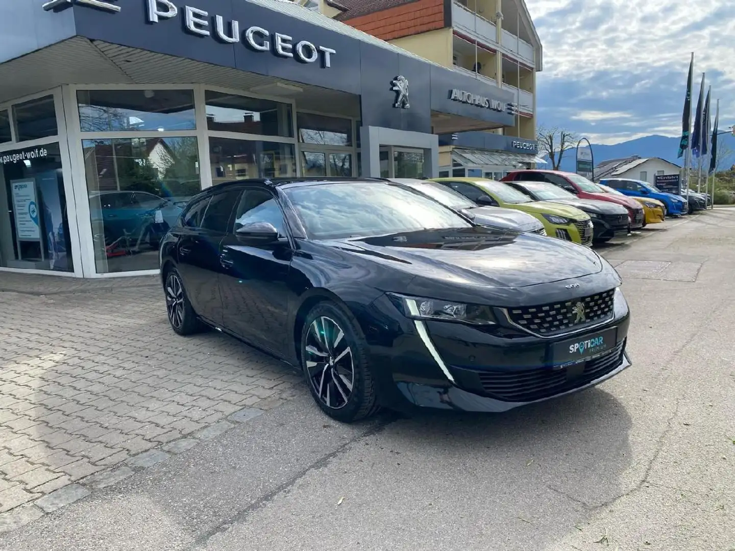 Peugeot 508 SW GT Hybrid 225 Schwarz - 1