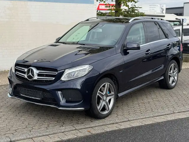 Mercedes-Benz GLE 500 e 4Matic/AMG--PAKET--