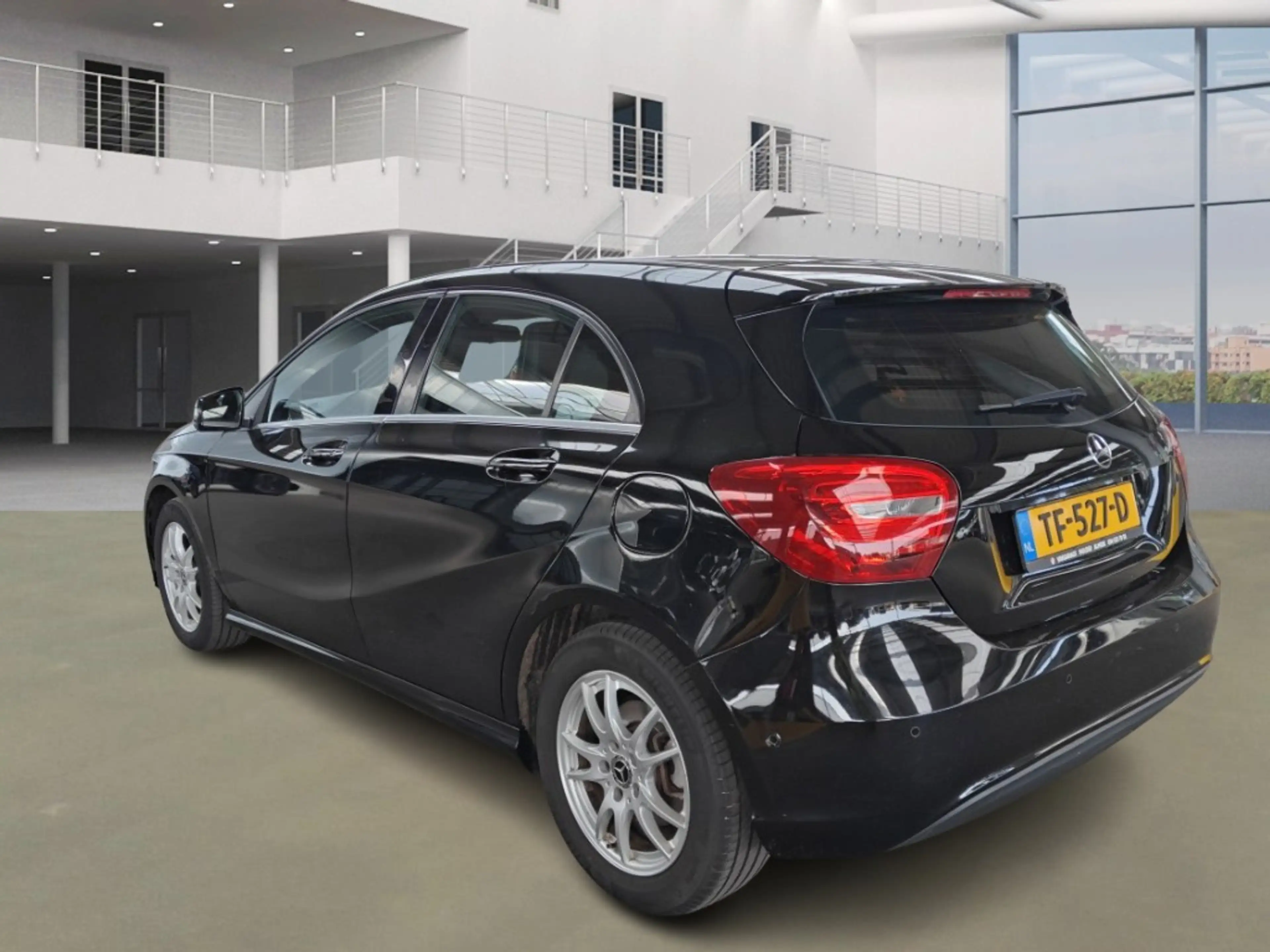 Mercedes-Benz A 180 Prestige / auto goed werkt en rijdt / Rechter voor — photo 3