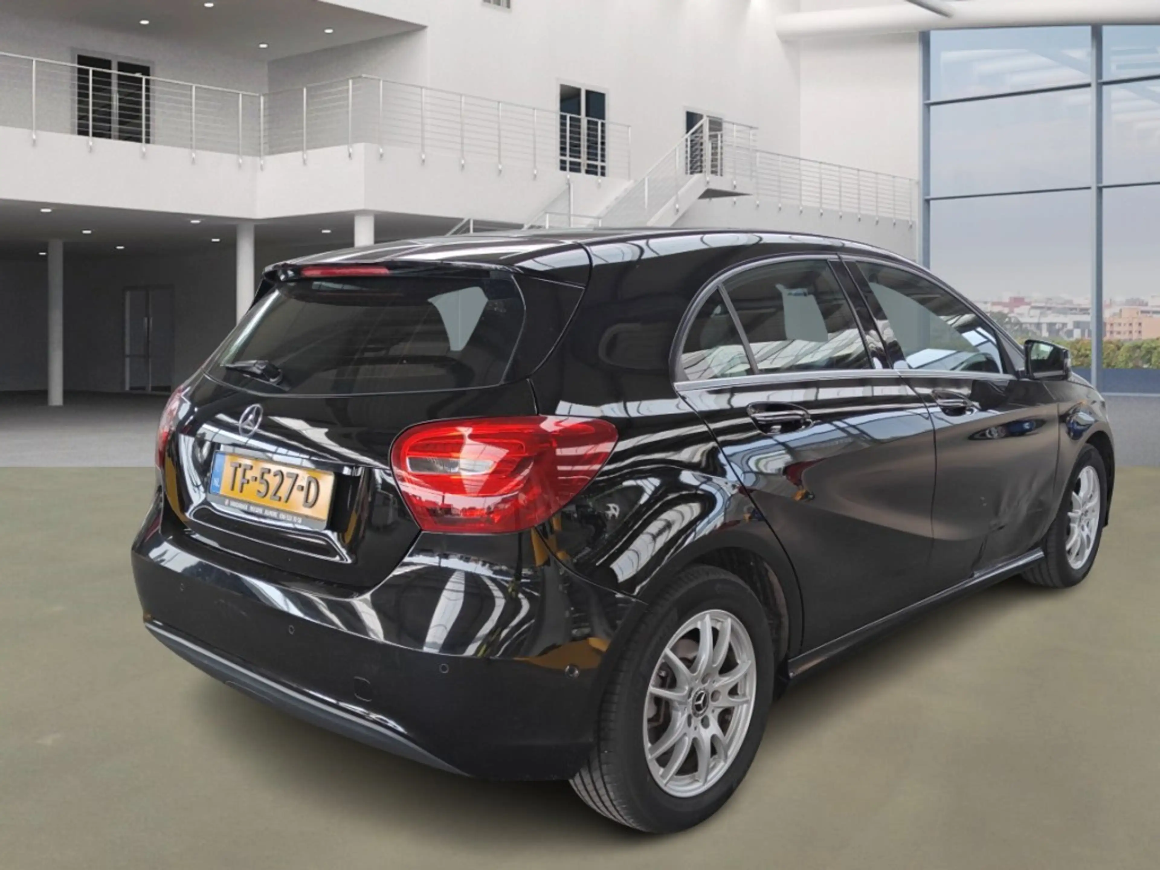 Mercedes-Benz A 180 Prestige / auto goed werkt en rijdt / Rechter voor — photo 4