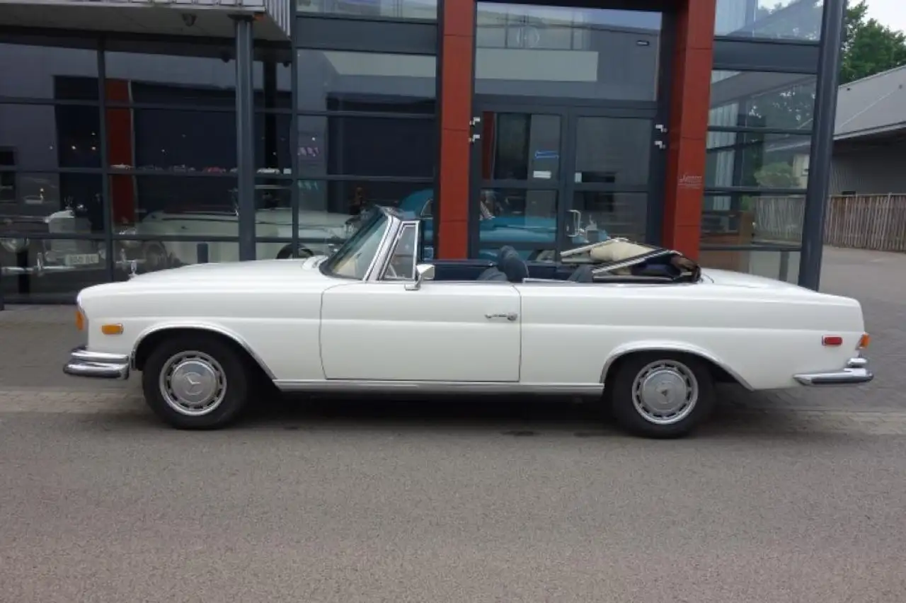 Mercedes-Benz 280 W111 280SE 3.5 cabriolet, foto 2