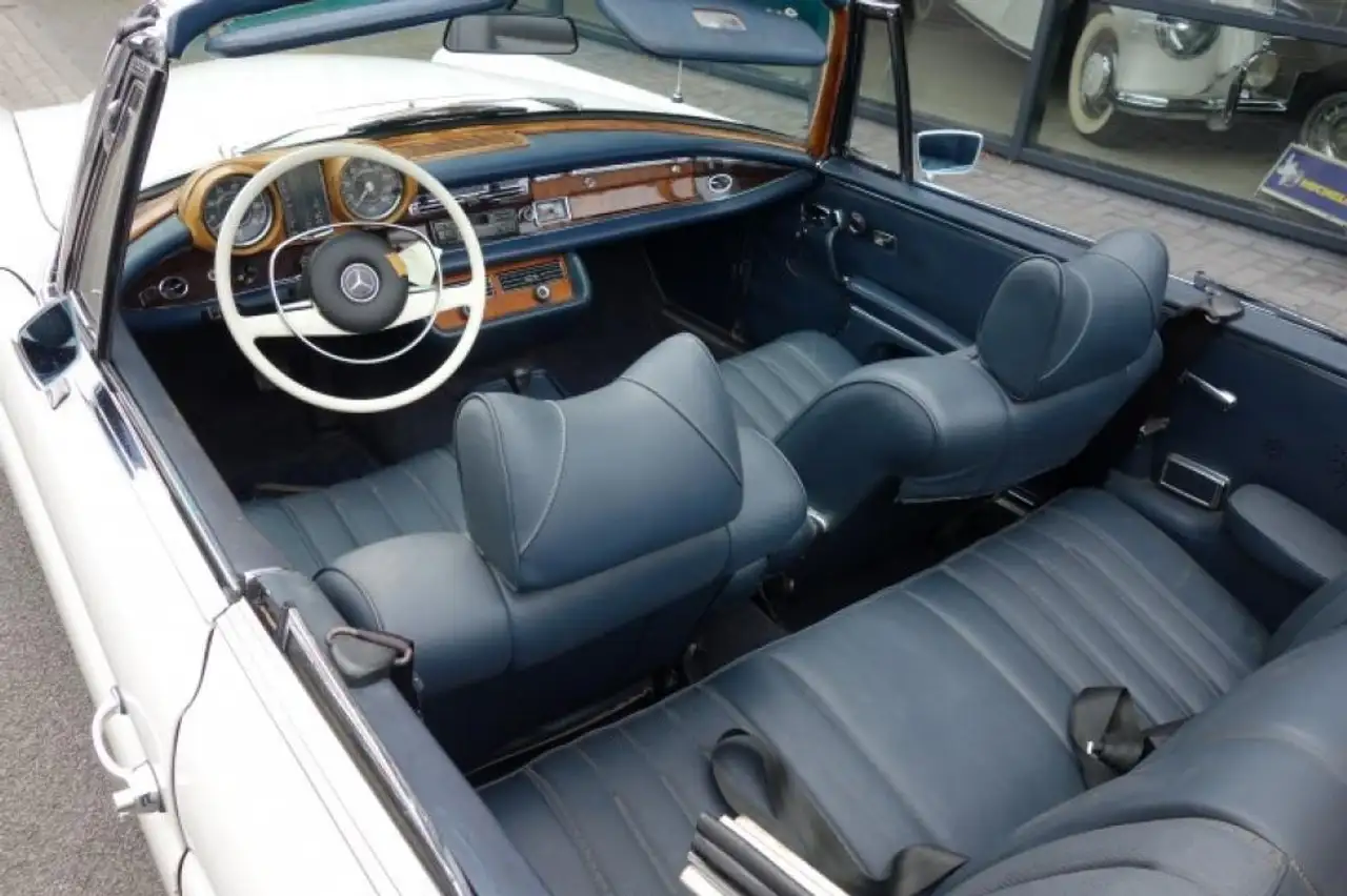 Mercedes-Benz 280 W111 280SE 3.5 cabriolet, foto 9