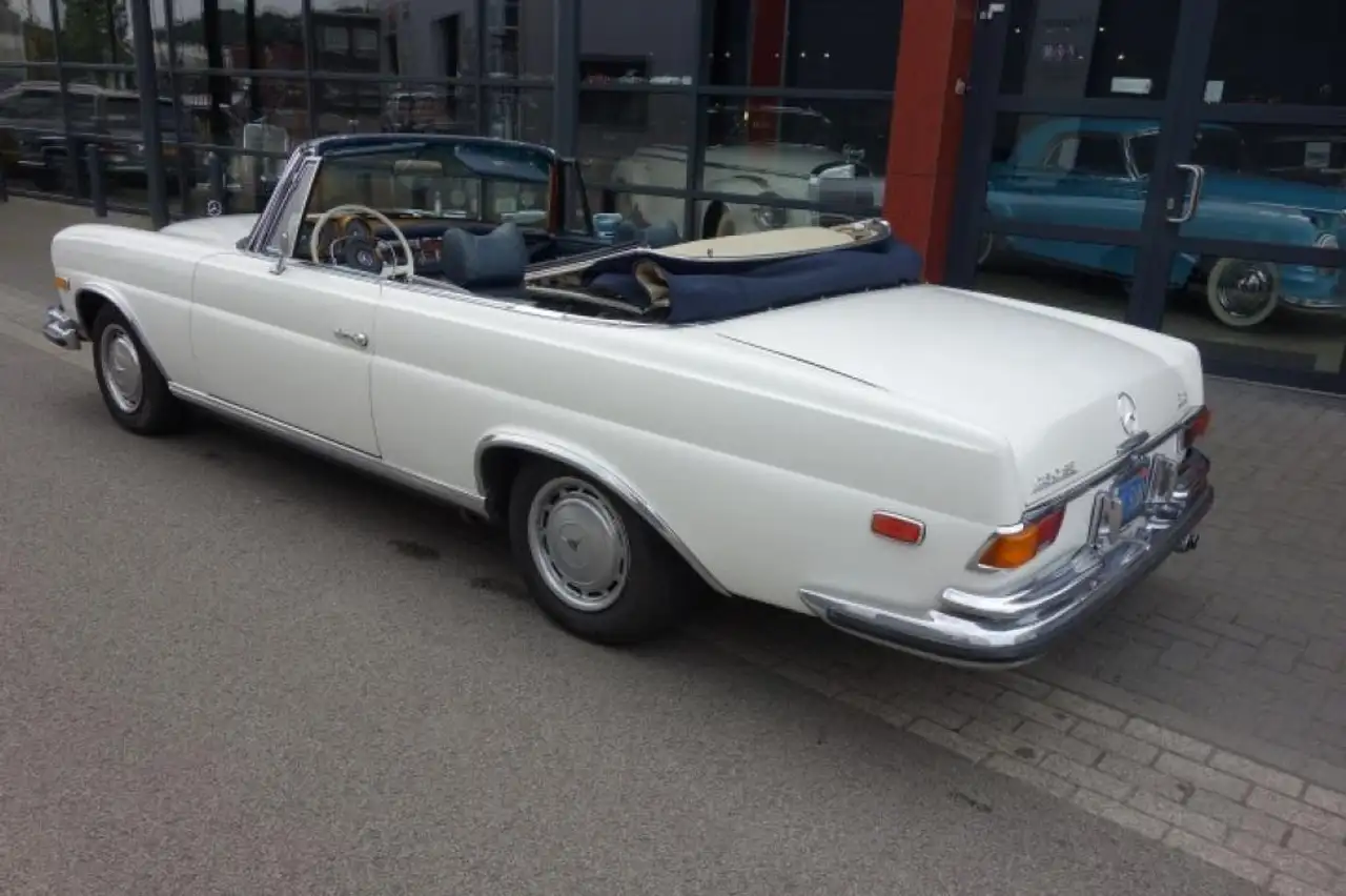 Mercedes-Benz 280 W111 280SE 3.5 cabriolet, foto 5