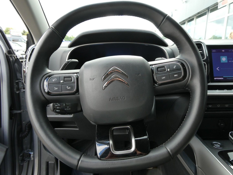 Citroen C5 Aircross Hybrid 225 e-EAT8 C-SERIES — photo 11