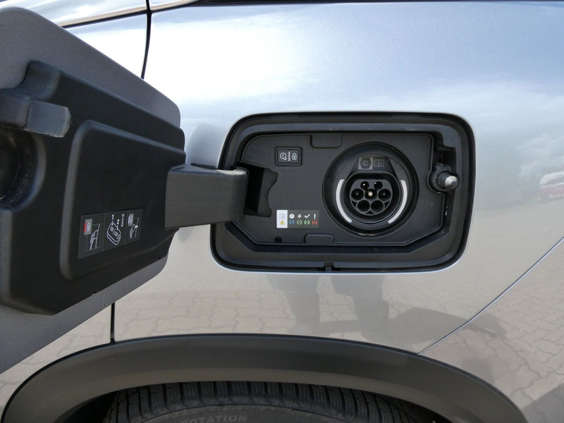 Citroen C5 Aircross Hybrid 225 e-EAT8 C-SERIES — photo 15