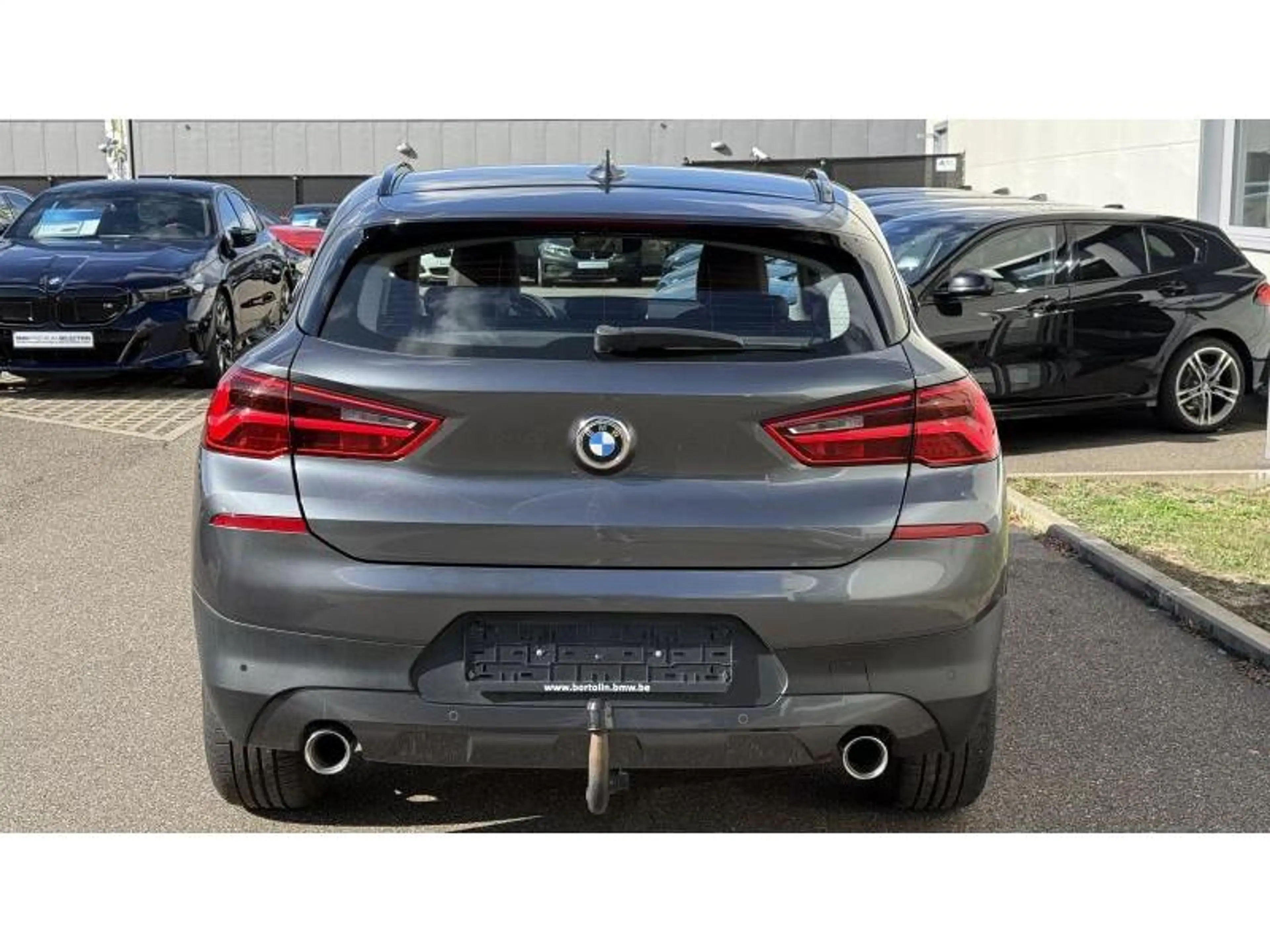 BMW X2 sDrive 18d Feux LED Navigation Coffre Automatique — photo 4
