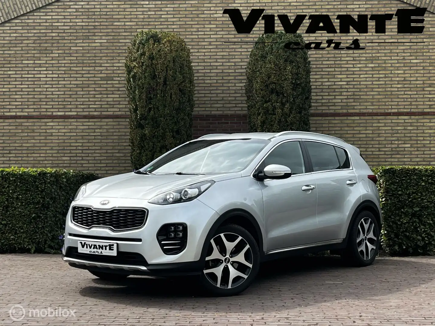 Kia Sportage 1.6 177pk T-GDI GT-Line First Edition Camera*Leder Grijs - 1