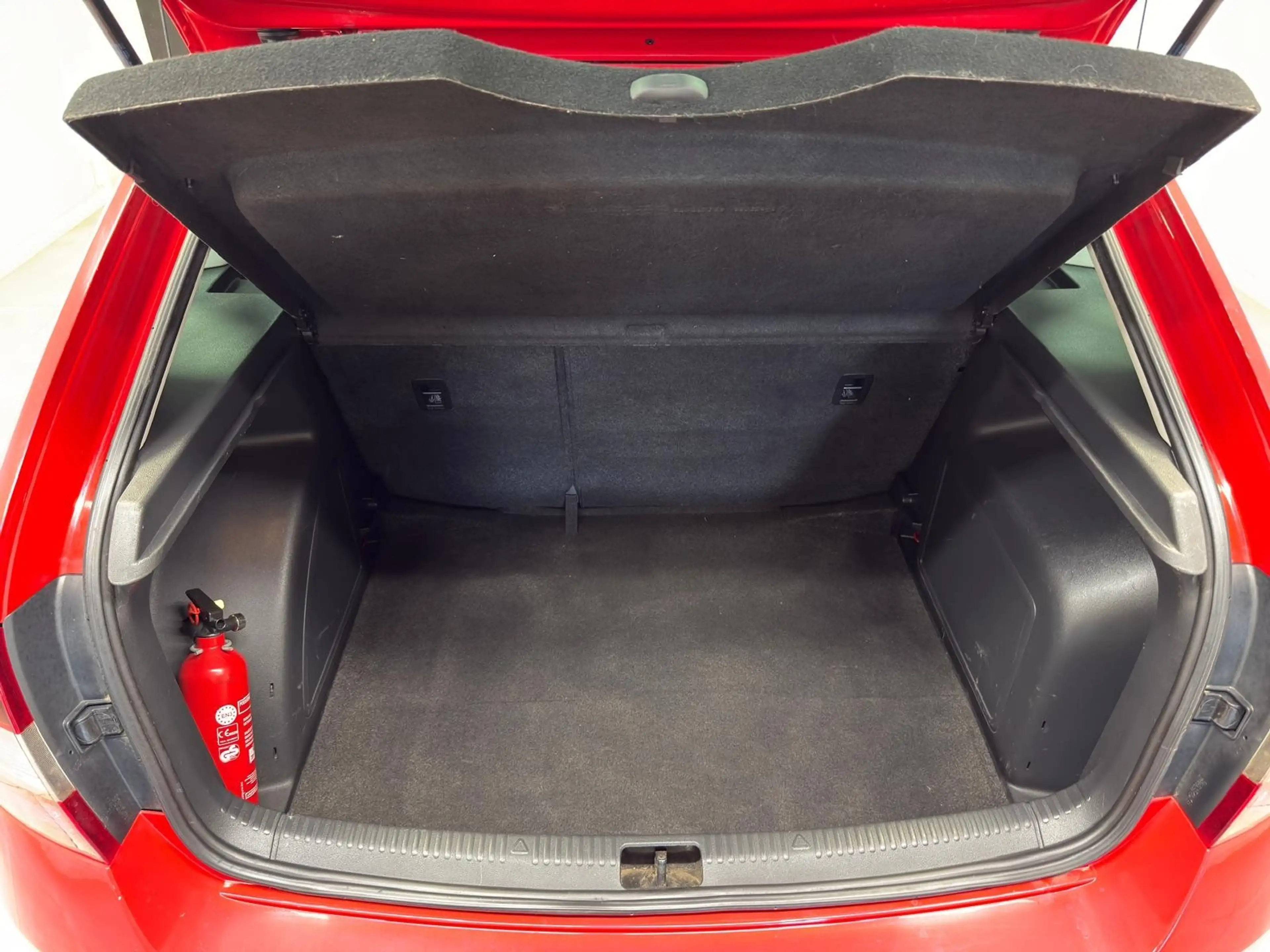 Skoda Rapid/Spaceback Rapid 1.6 CR TDI Spaceback Ambition**TOIT-PANO*GPS*CLIM-AUTO*GARANTIE* — photo 14