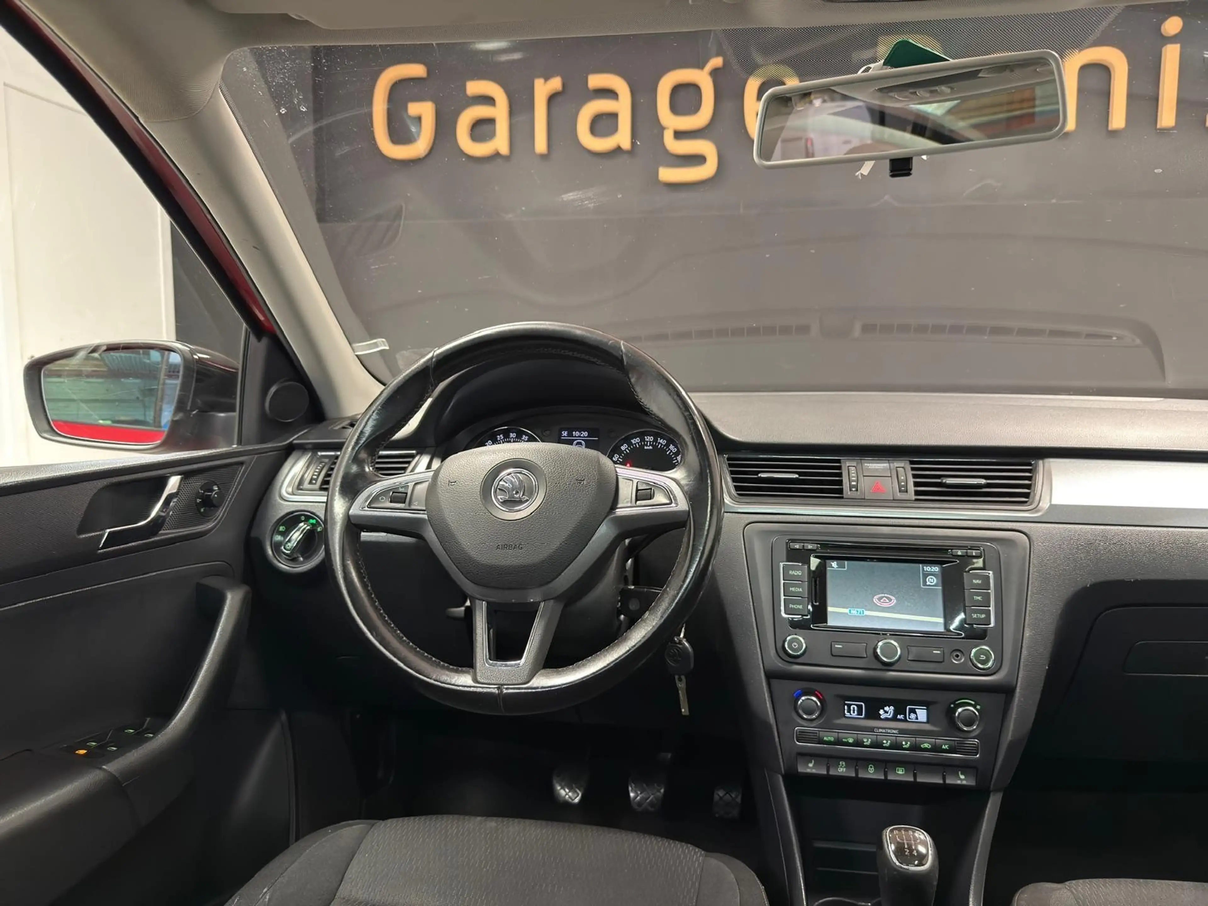 Skoda Rapid/Spaceback Rapid 1.6 CR TDI Spaceback Ambition**TOIT-PANO*GPS*CLIM-AUTO*GARANTIE* — photo 9