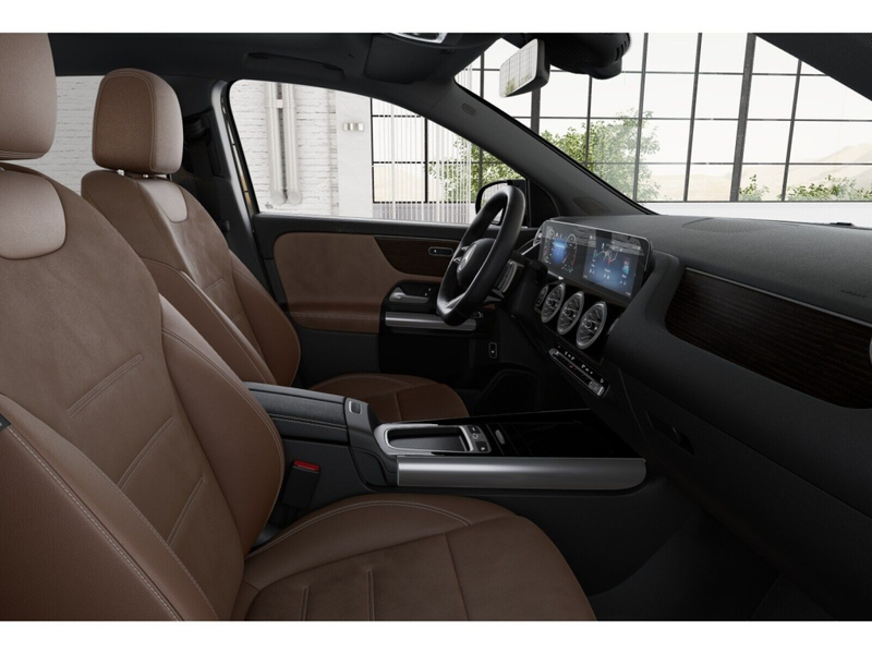 Mercedes-Benz GLA 180 AMG-Sport+Pano+Distr+MLB+Ambiente+AHK — photo 8