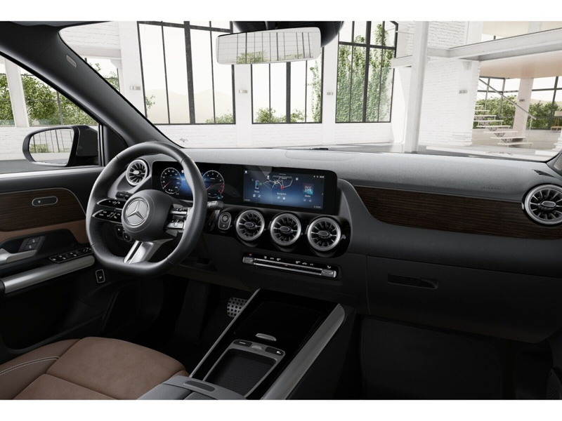 Mercedes-Benz GLA 180 AMG-Sport+Pano+Distr+MLB+Ambiente+AHK — photo 9