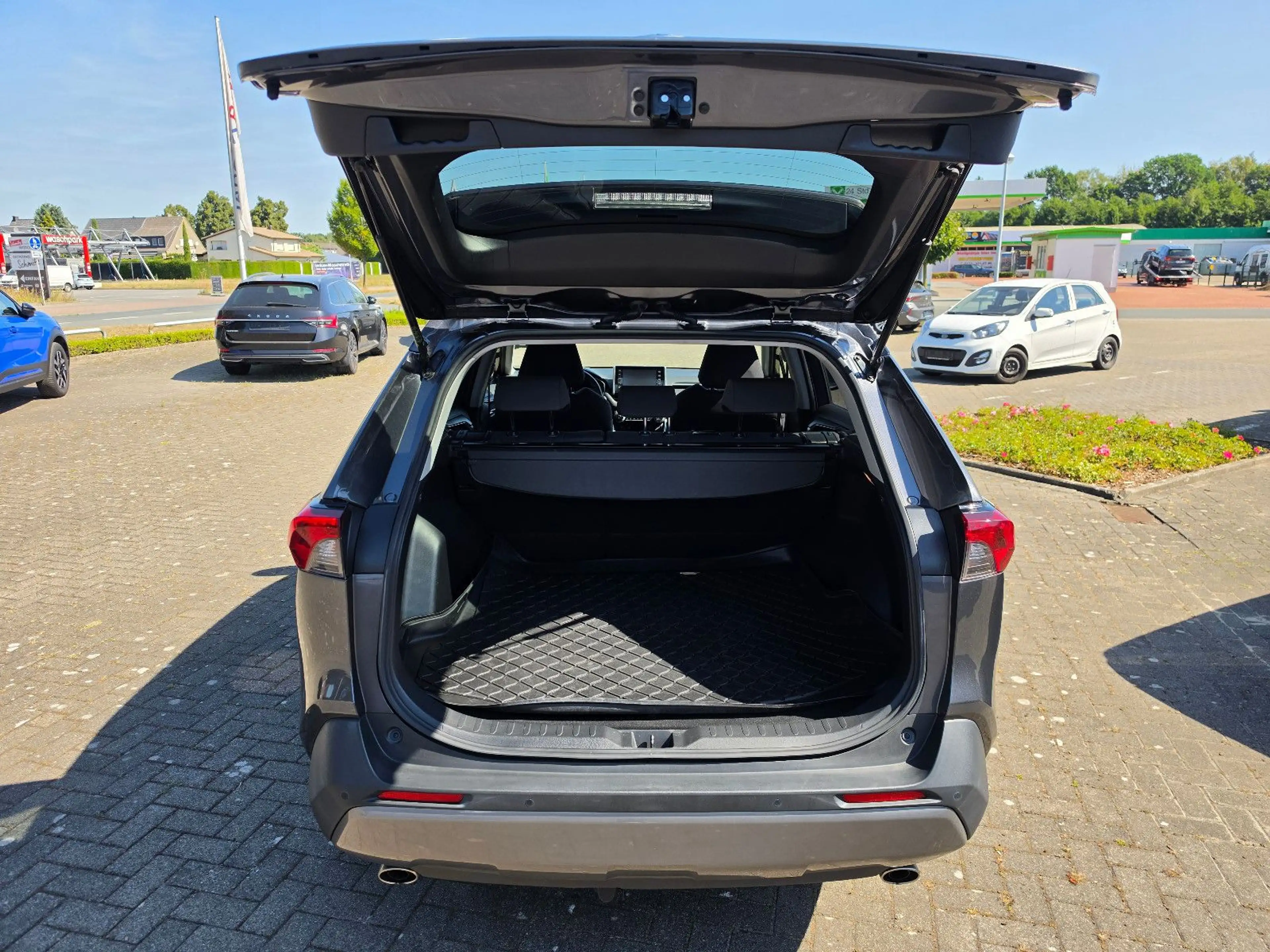 Toyota RAV 4 RAV4 4x2 AHK NAV KAM SHZ — photo 7