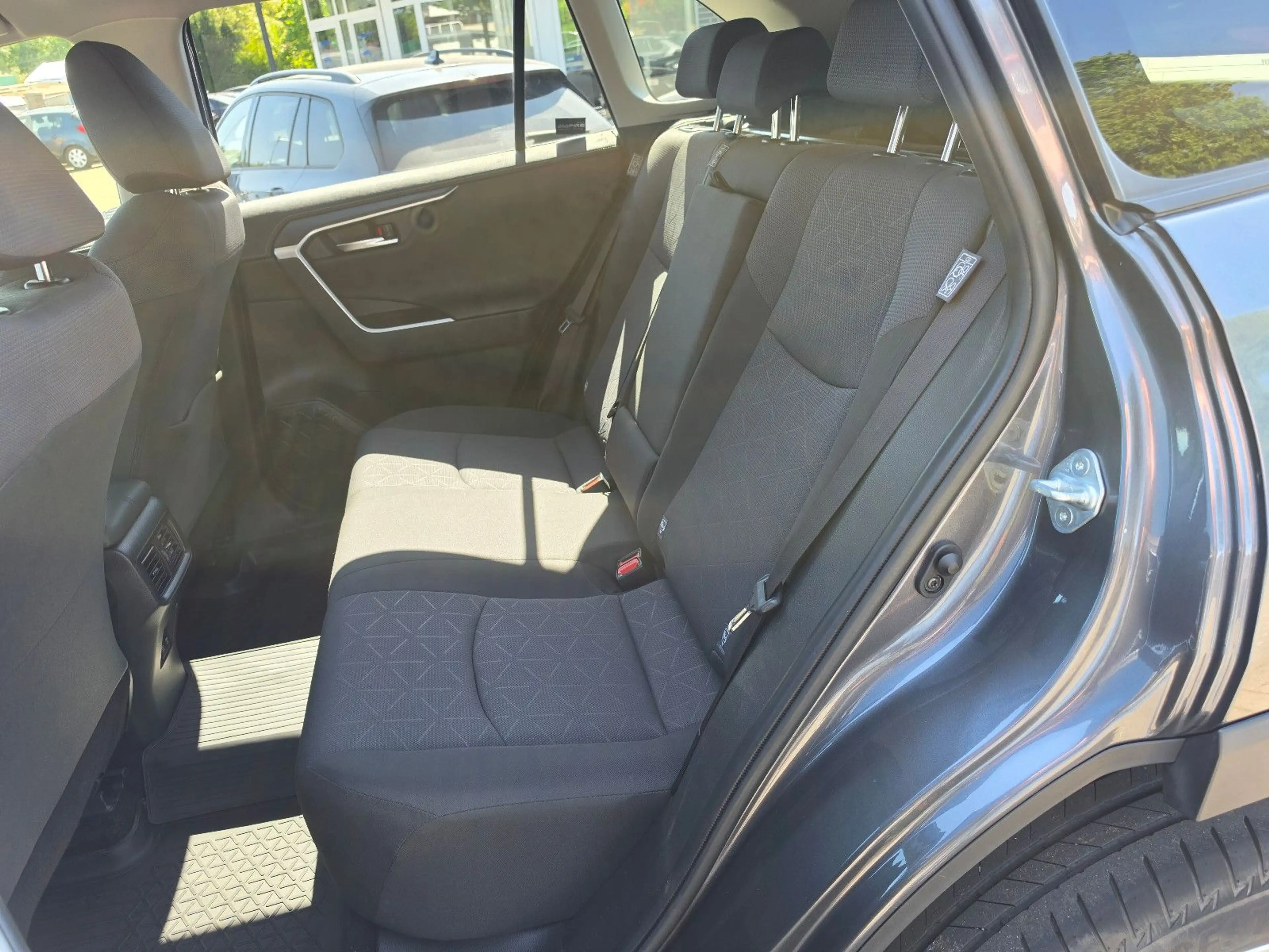 Toyota RAV 4 RAV4 4x2 AHK NAV KAM SHZ — photo 9