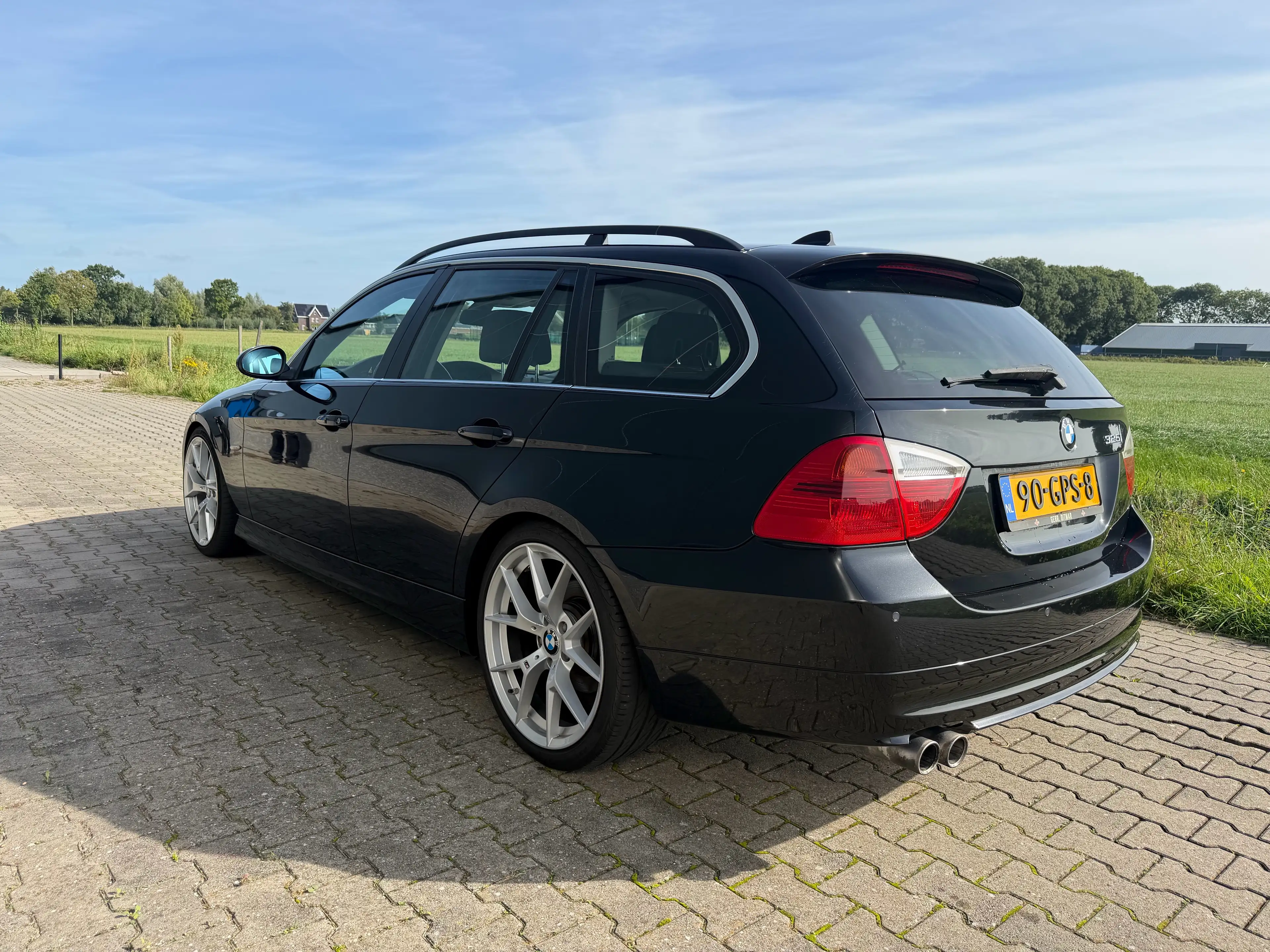 BMW 325 3ER REIHE 325i Executive — photo 6
