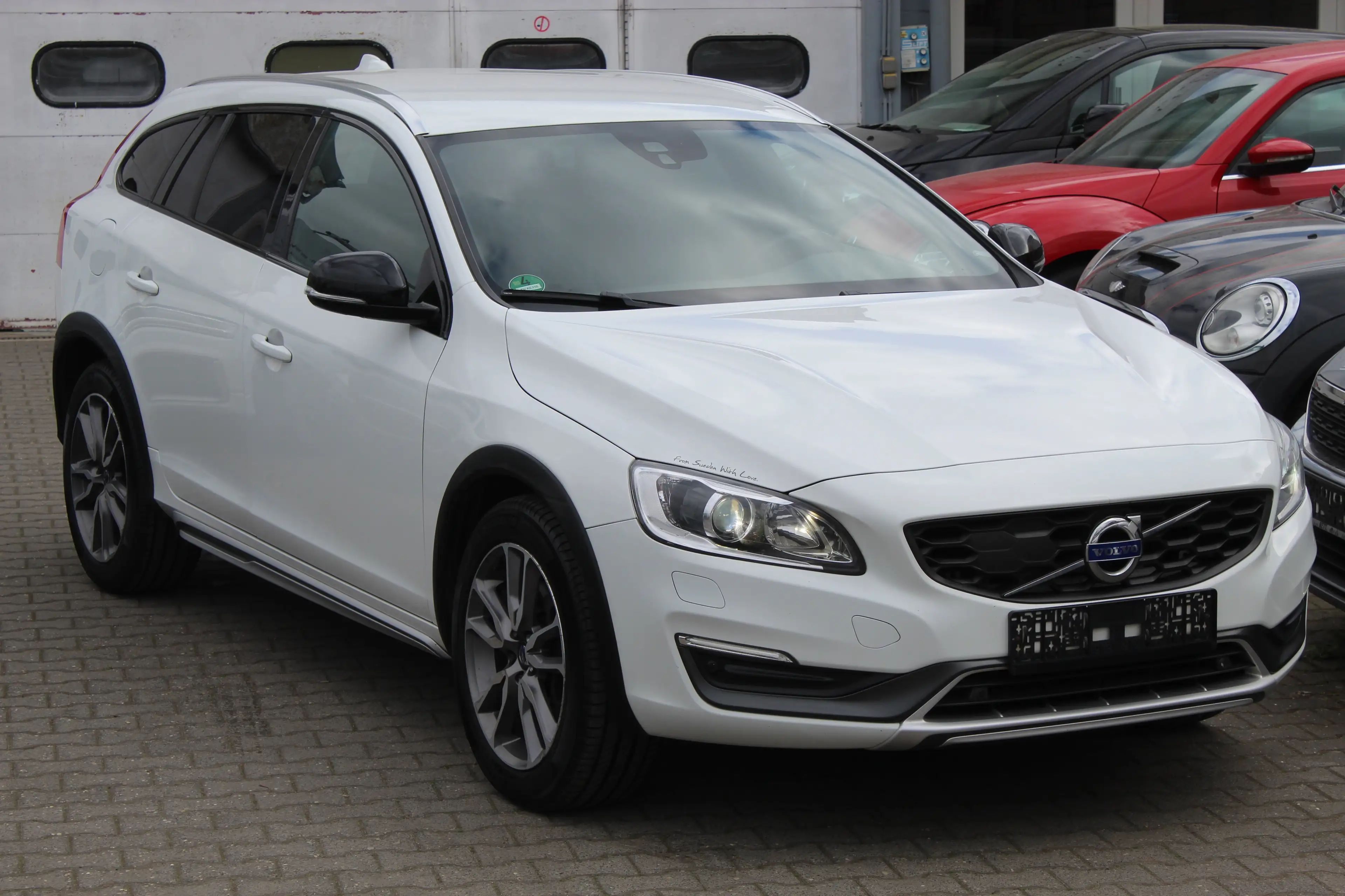 Volvo V60 Cross Country Summum — photo 15