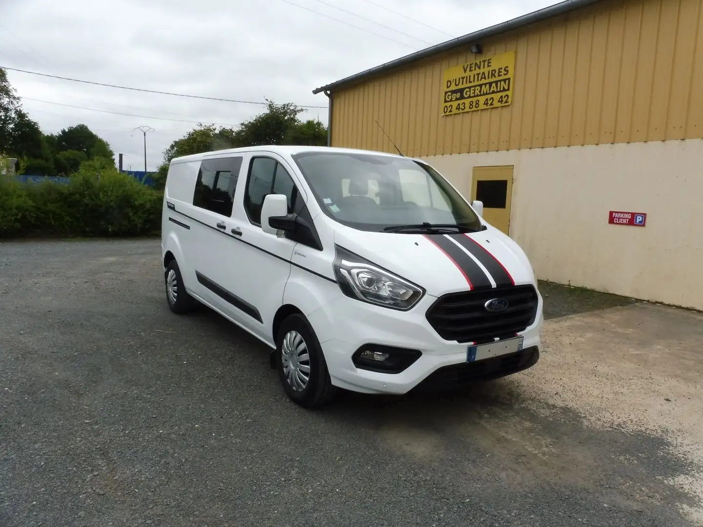 Ford Transit Custom 290 L2H1 2.0 TDCI 130 LIMITED Wit - 1