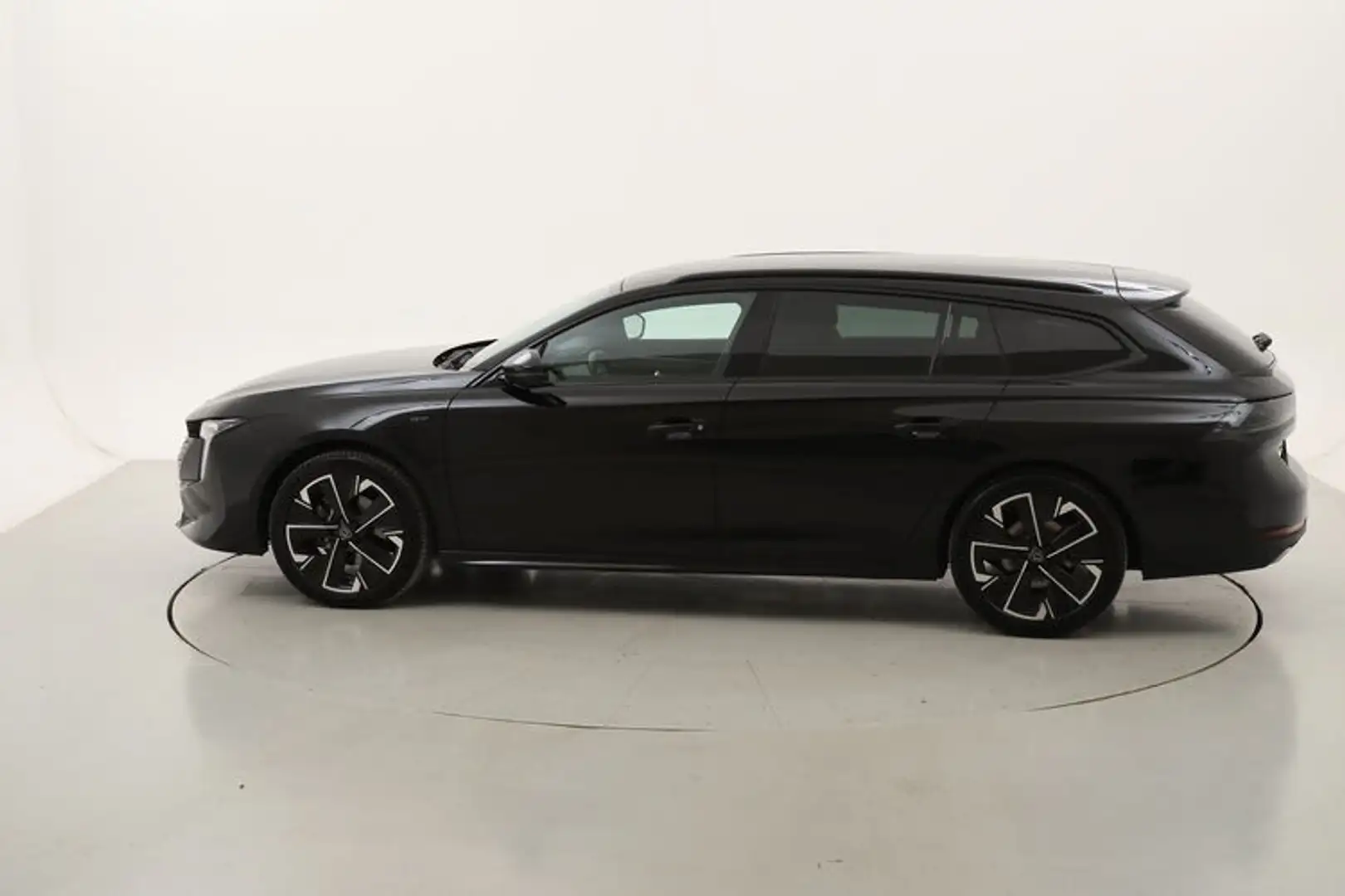 Peugeot 508 SW GT EAT8 1.5 Diesel 131CV Nero - 2