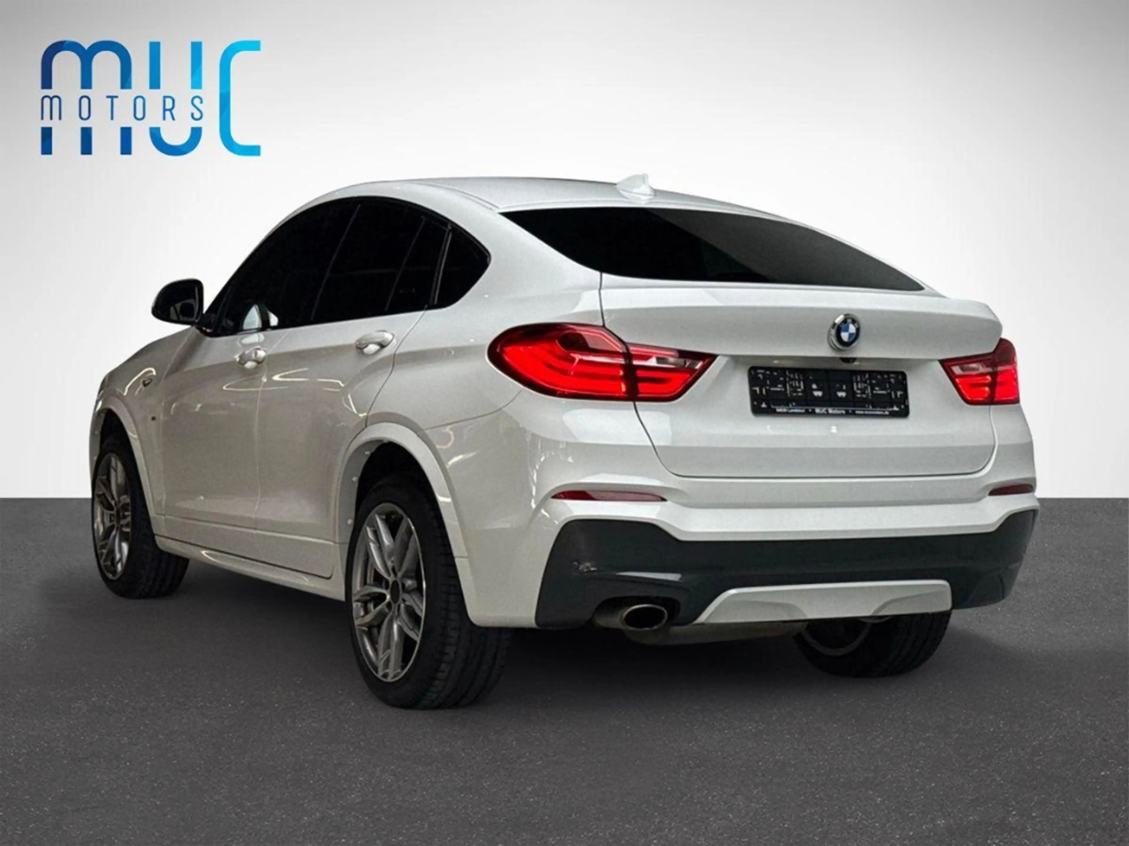 BMW X4 2.0d M Sport, HUD, Glasdach, AHK, LED, Allrad — photo 34
