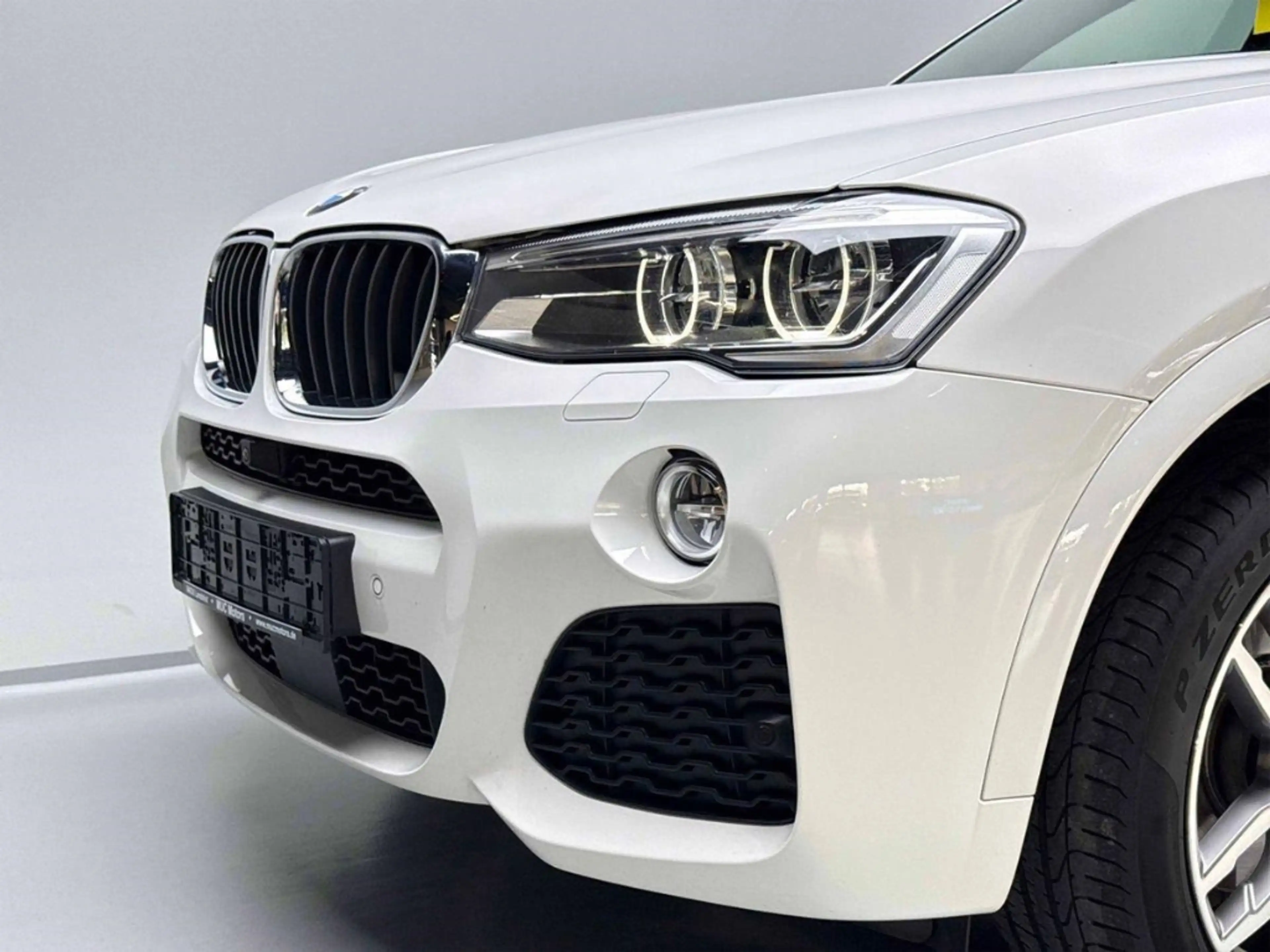 BMW X4 2.0d M Sport, HUD, Glasdach, AHK, LED, Allrad — photo 11