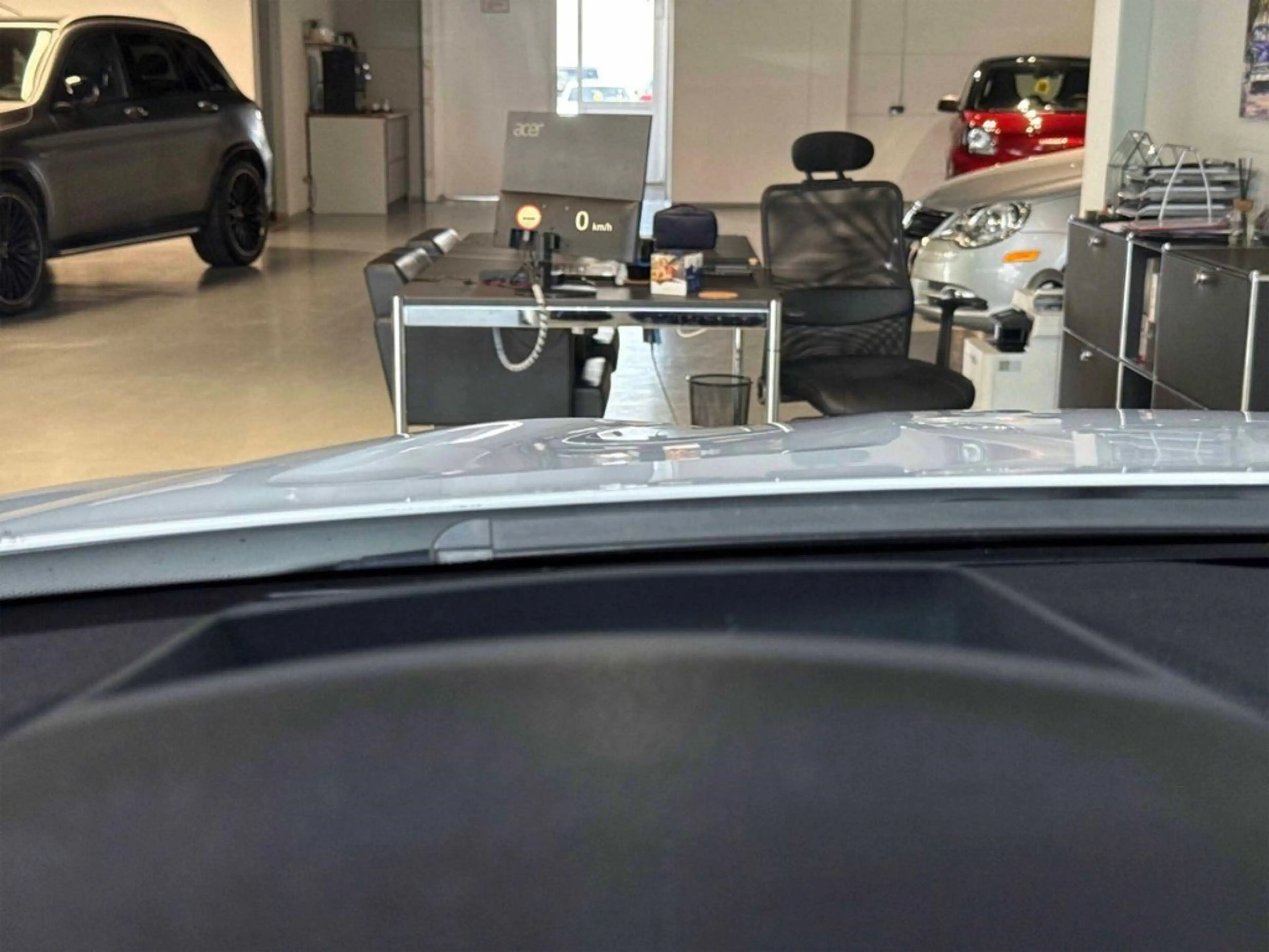 BMW X4 2.0d M Sport, HUD, Glasdach, AHK, LED, Allrad — photo 33