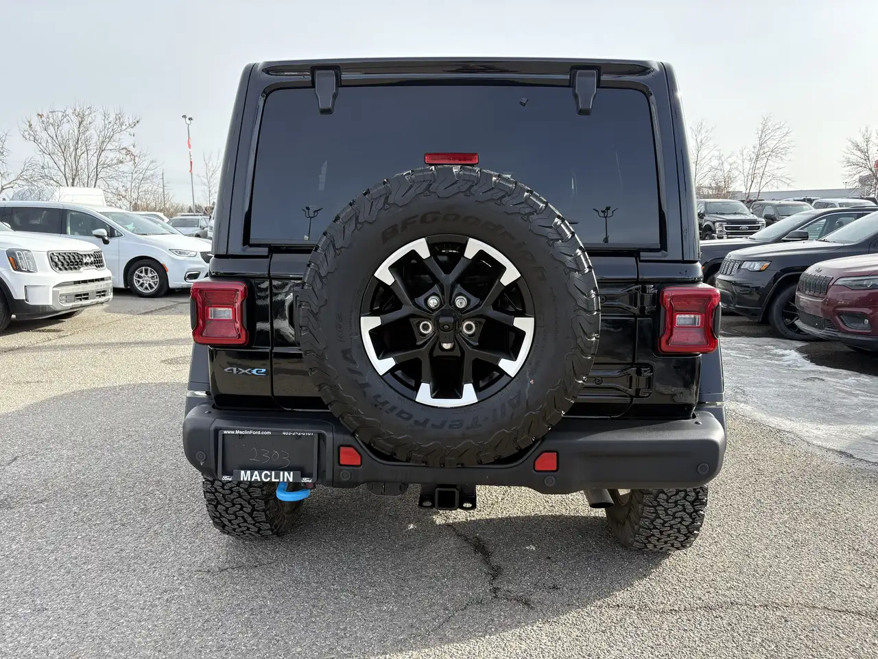 Jeep Wrangler снимка Jeep Wrangler