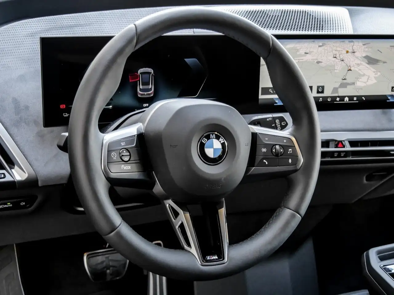 BMW iX xDrive45 MSportPro DAProf PAProf DAB NAVI 22" 8