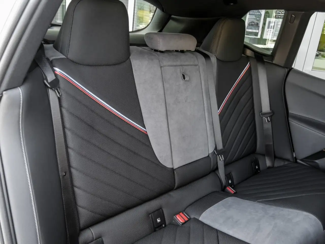 BMW iX xDrive45 MSportPro DAProf PAProf DAB NAVI 22" 4