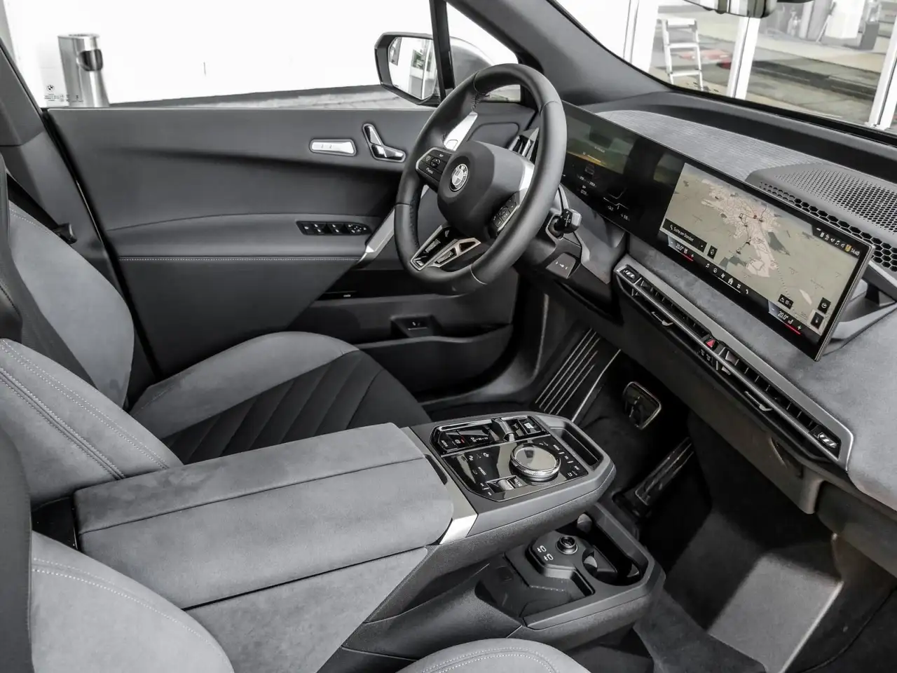 BMW iX xDrive45 MSportPro DAProf PAProf DAB NAVI 22" 3