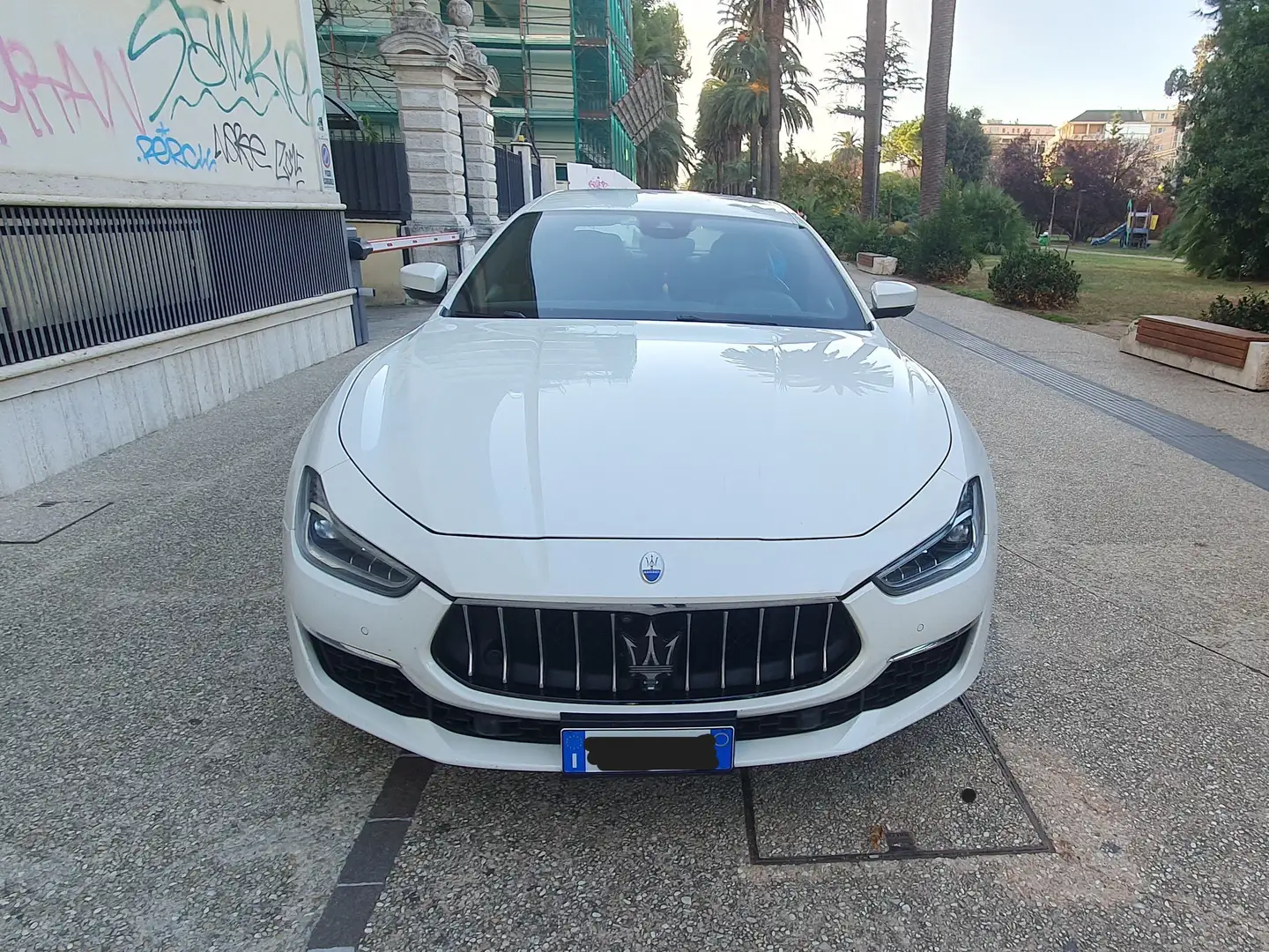 Maserati Ghibli granlusso 275CV Bianco - 1