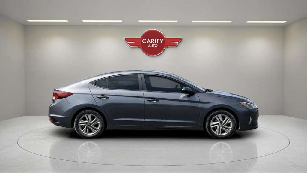 2020 Hyundai Elantra Preferred IVT — снимка 1