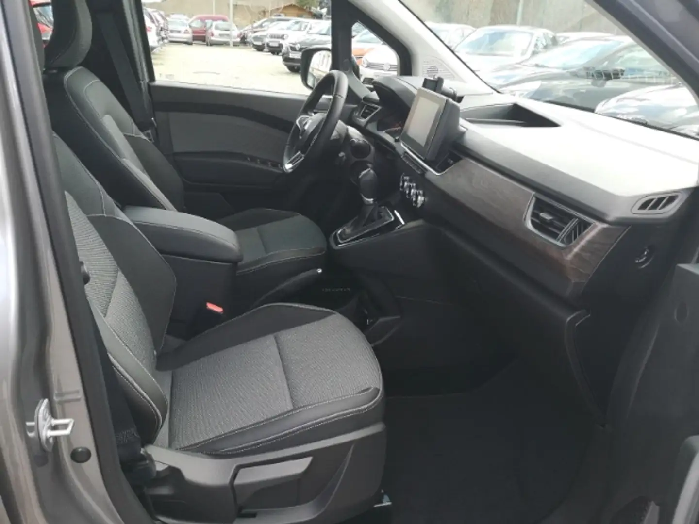 Renault Kangoo III Techno 1.3 TCe130 EDC Weiß - 2