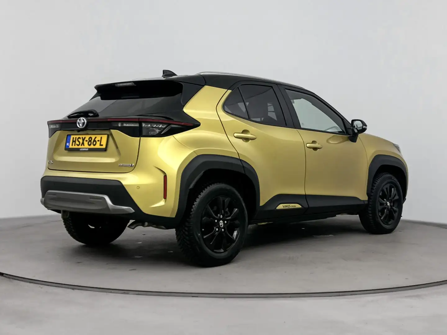 Toyota Yaris Cross 1.5 Hybrid Adventure | JBL Premium Audio Systeem | Goud - 2
