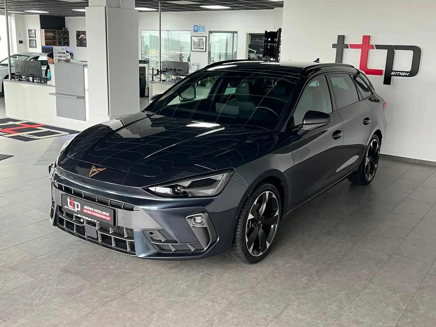CUPRA Leon ST 1.5 TSI FACELIFT 5-JAHRE-GARANTIE ACC Grau - 2