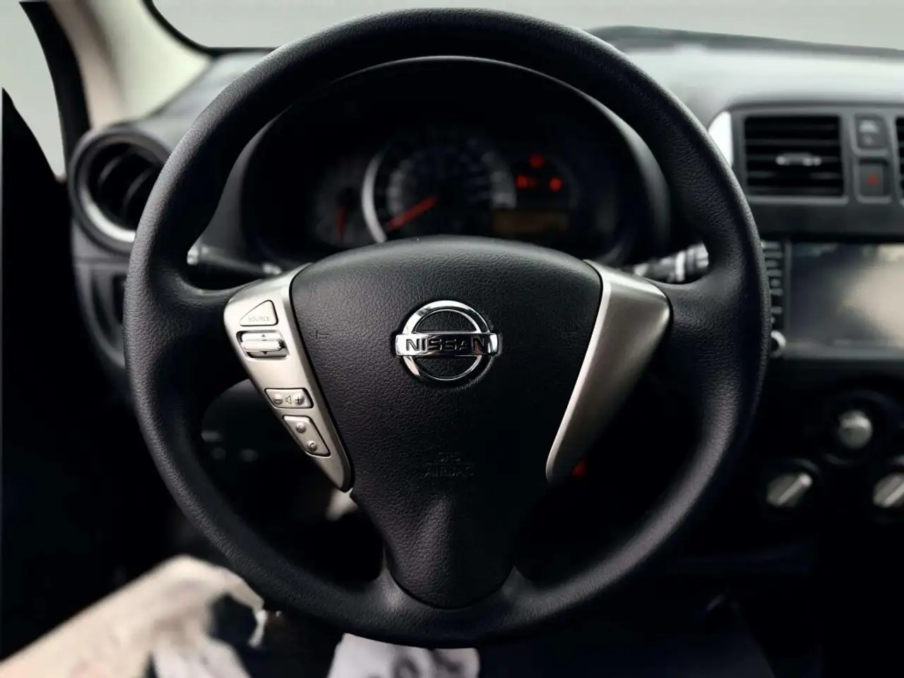 Nissan Micra photo Nissan Micra