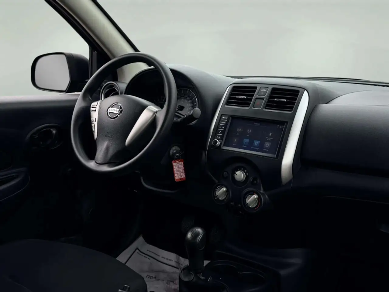 Nissan Micra photo Nissan Micra