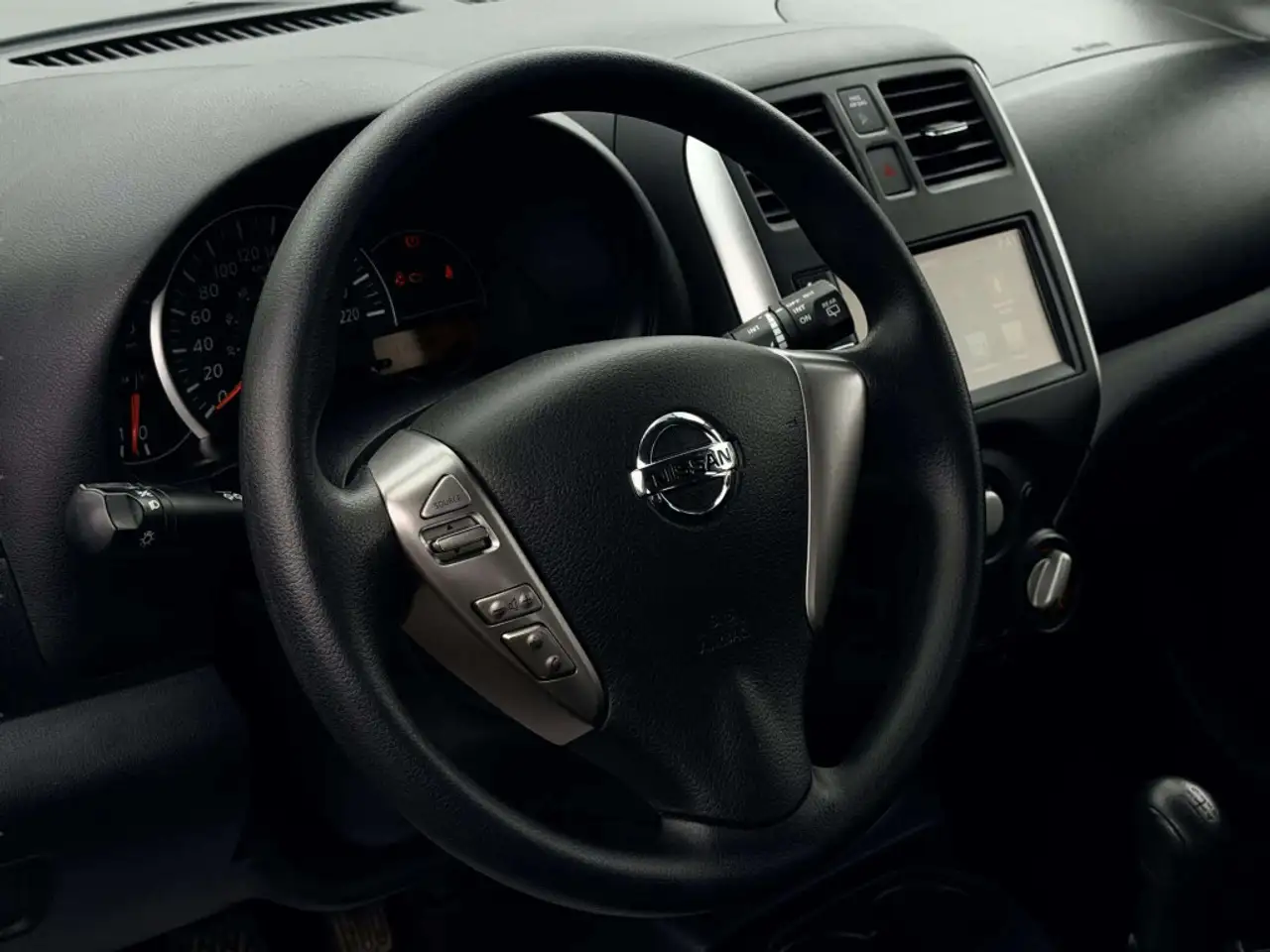 Nissan Micra photo Nissan Micra