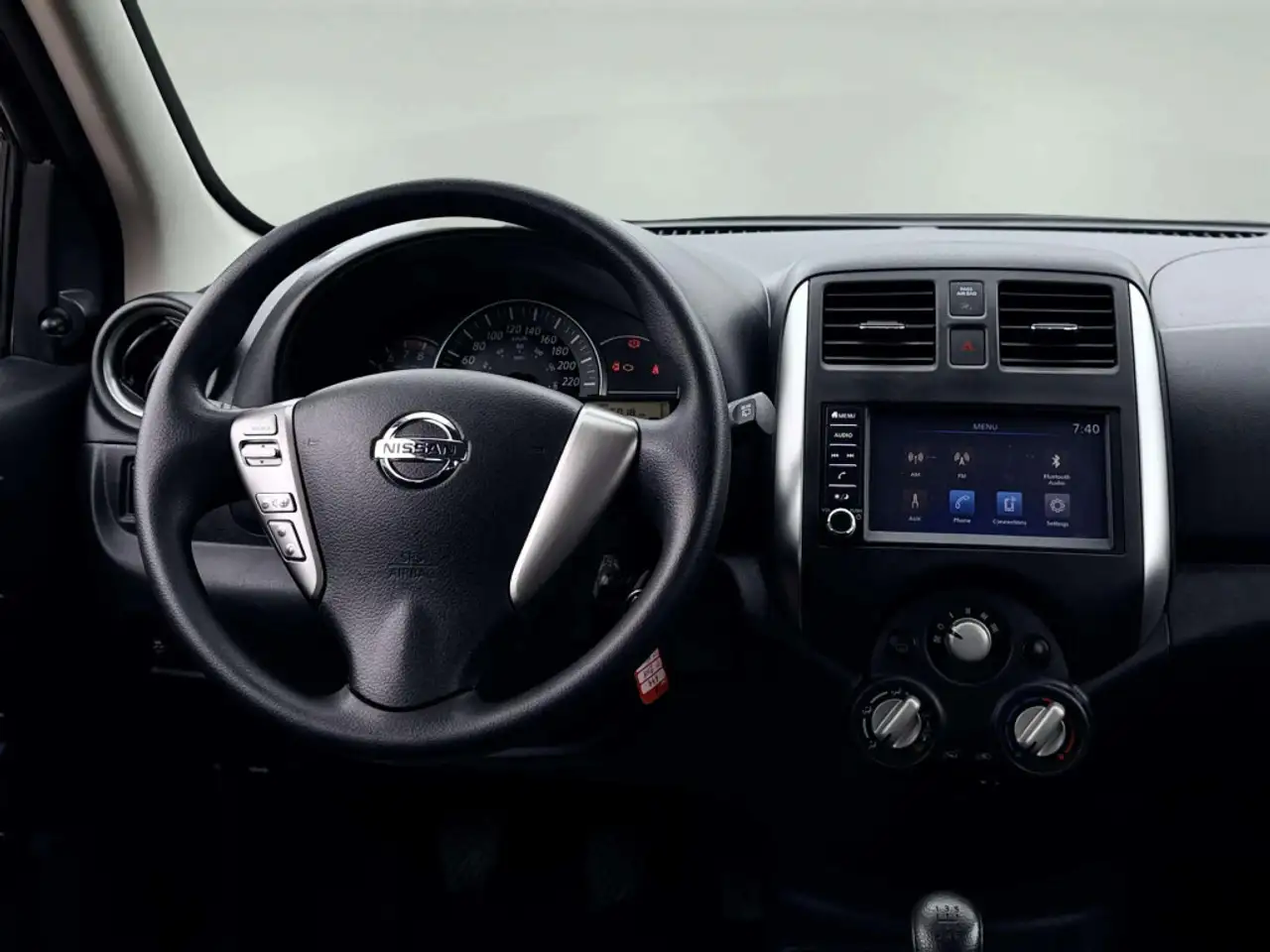 Nissan Micra photo Nissan Micra