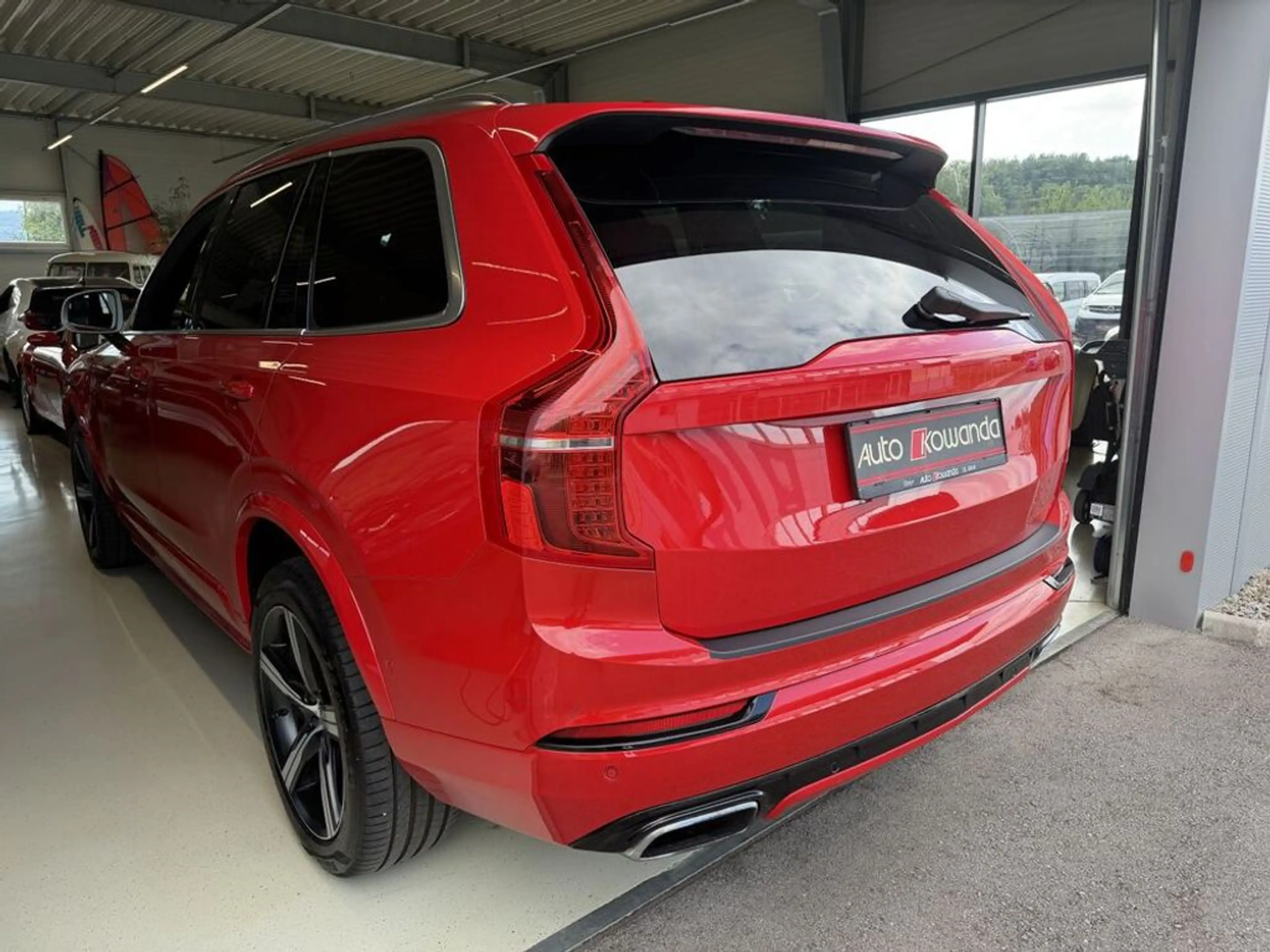 Volvo XC90 R-Design Hybrid AWD -7. Sitze *1. Besitz* — photo 10
