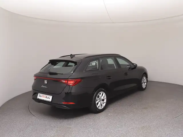 Seat Leon Leon view 4