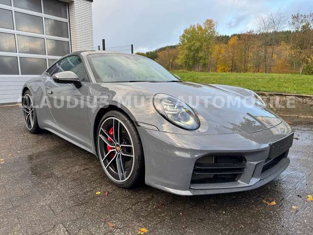 Imagine Porsche 992 .2 S Coupé ° GRAU / ROT ° SPORT DESIGN ° VOLL