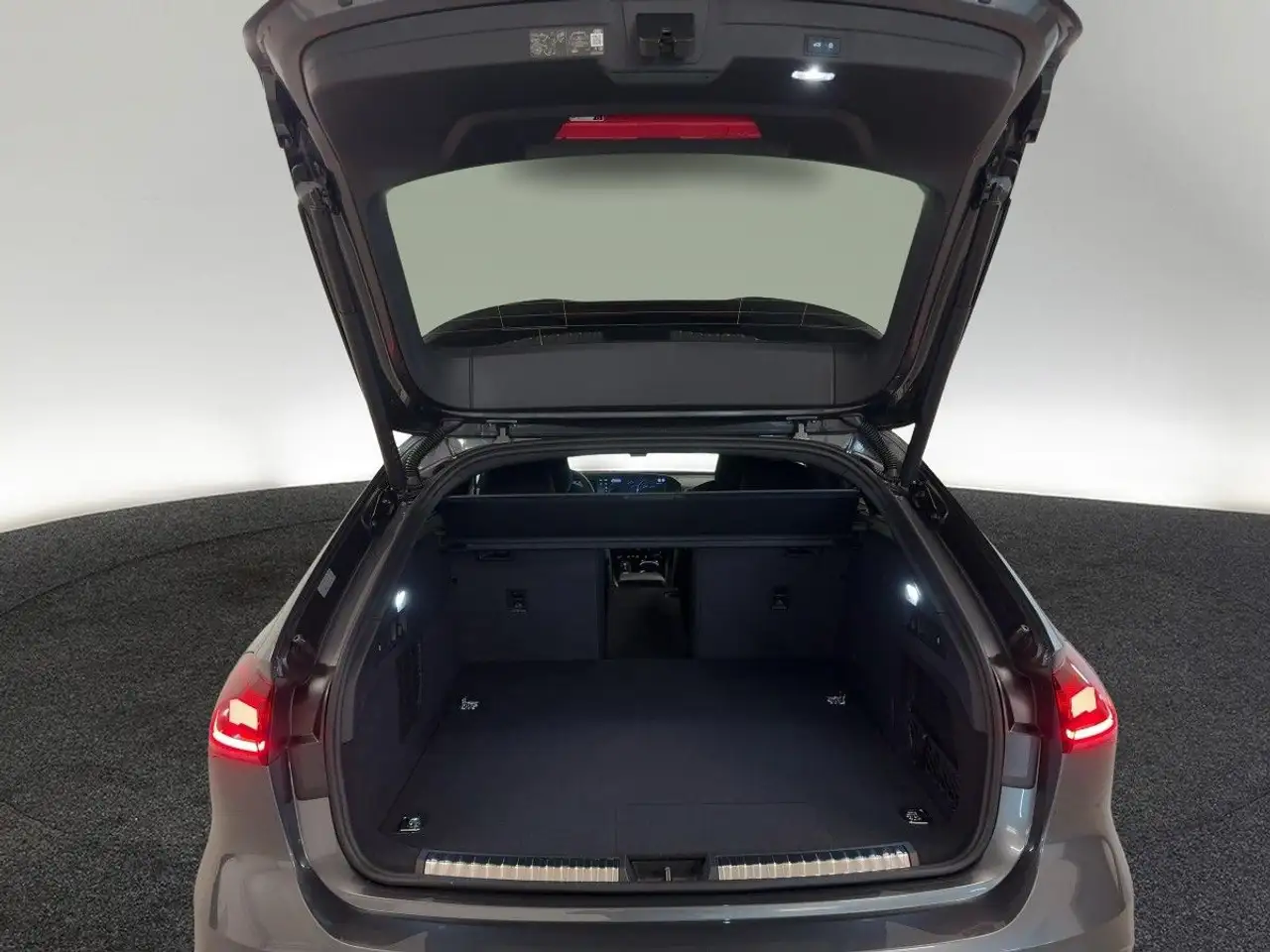 Audi A5 e-hybrid quattro S tronic 9