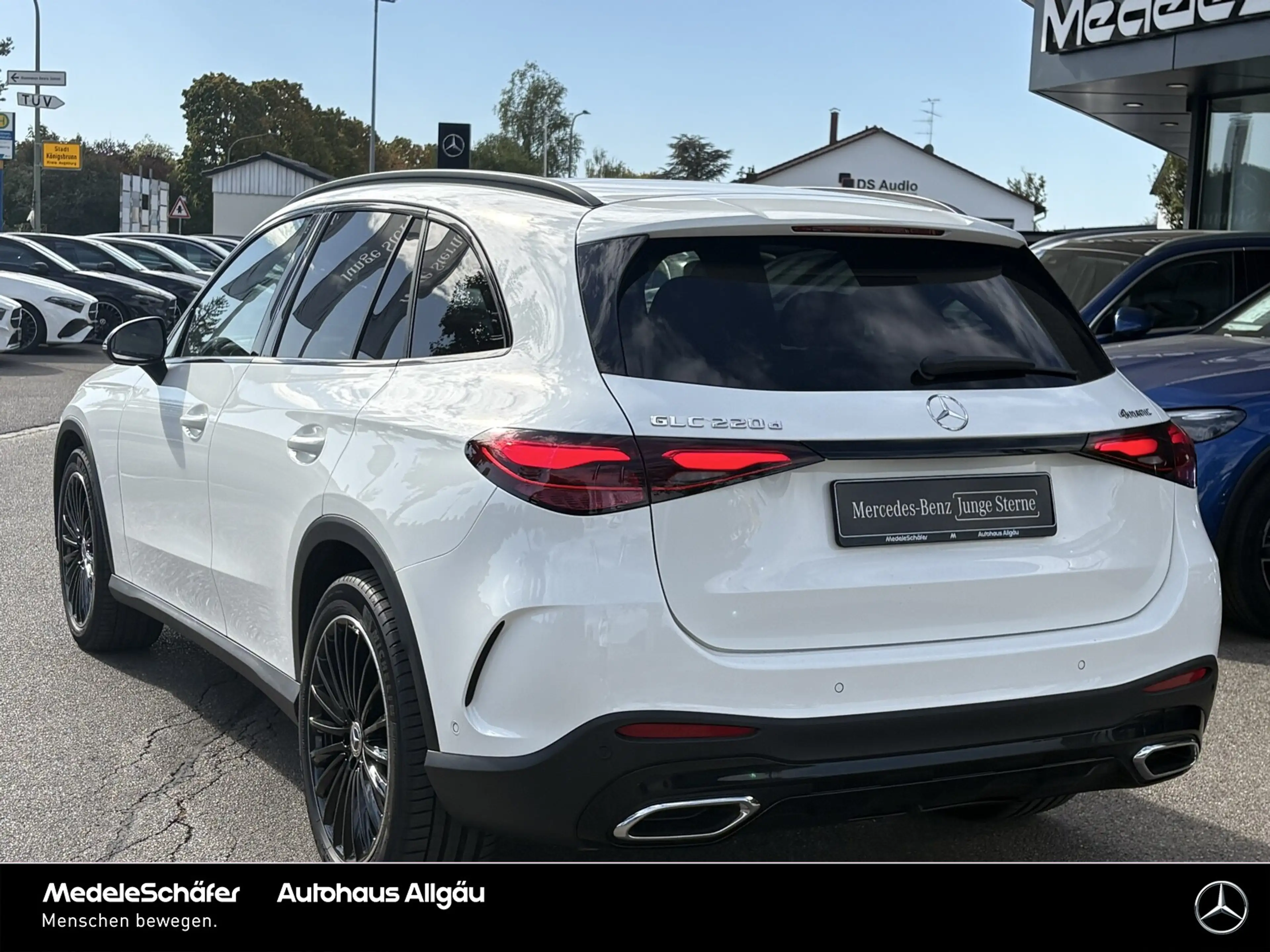 Mercedes-Benz GLC 220 GLC 220 d 4M AMG Night 20'' Distro AHK LED Sound — photo 3