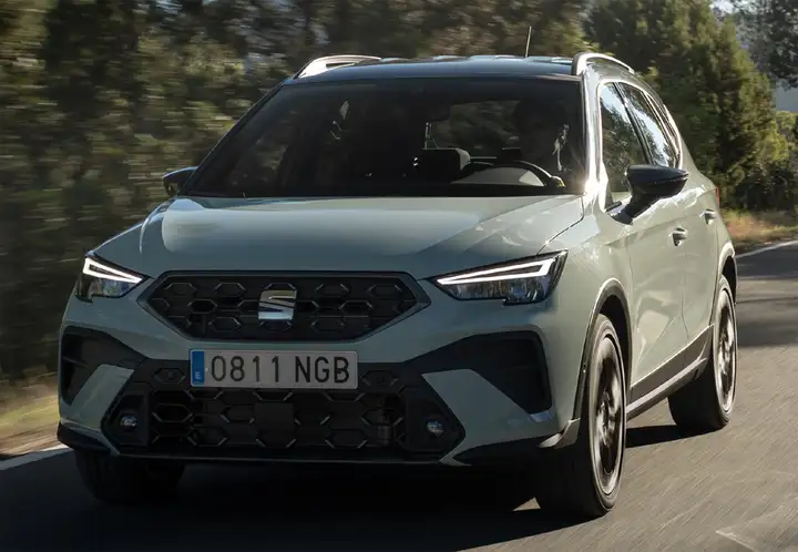SEAT Arona 2022, foto 8