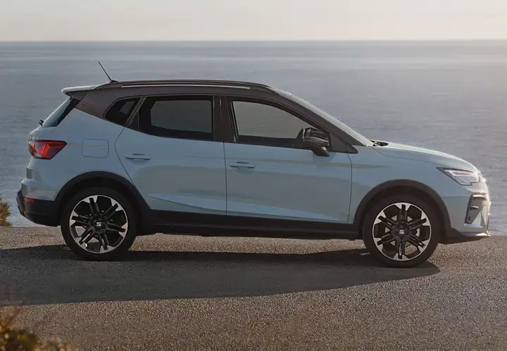 SEAT Arona 2022, foto 22