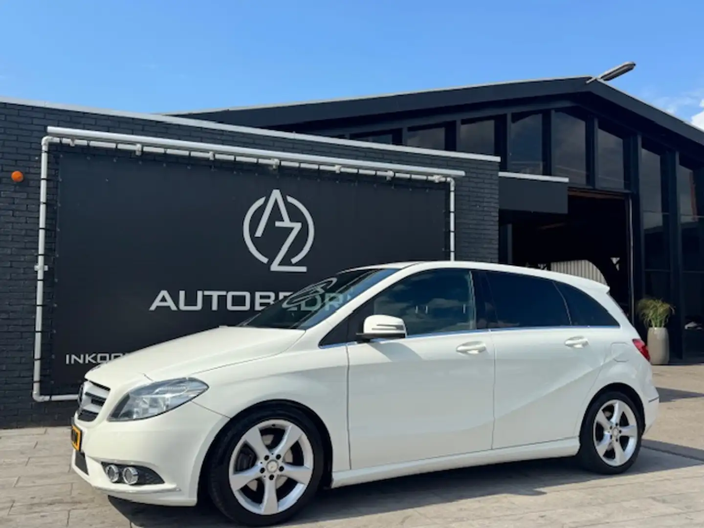 Mercedes-Benz B 220 4MATIC Wit - 1